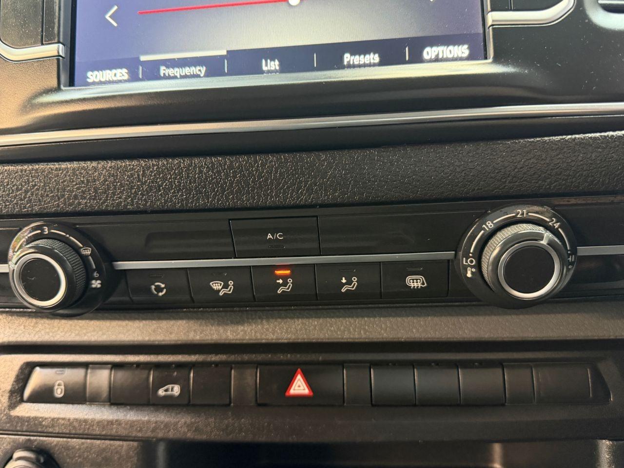 Vauxhall Vivaro 1.5 Turbo D 2900 Dynamic Panel Van 6dr Diesel Manual L2 H1 Euro 6 (s/s) (100 ps)