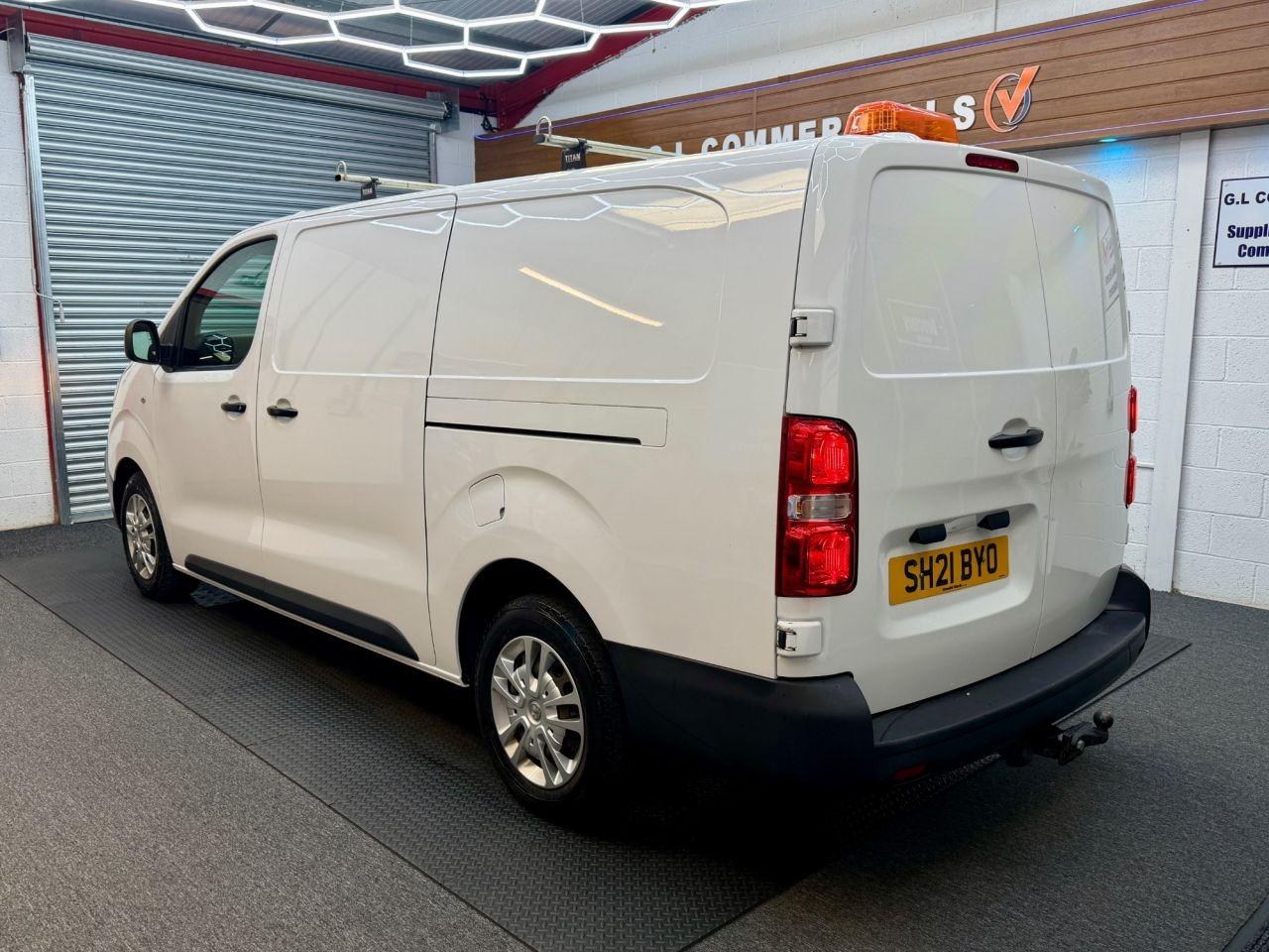 Vauxhall Vivaro 1.5 Turbo D 2900 Dynamic Panel Van 6dr Diesel Manual L2 H1 Euro 6 (s/s) (100 ps)