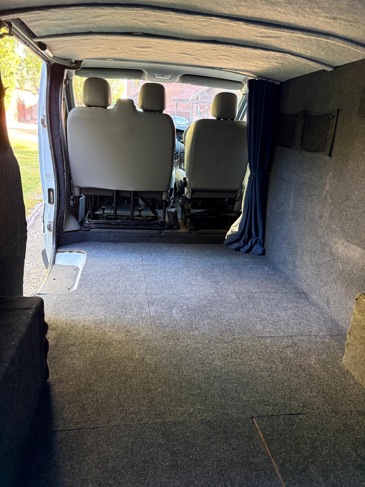 2012 Vauxhall Vivaro 2.0 2900 CDTi Panel Van 4dr Diesel Manual FWD L3 (195 g/km, 113 bhp) - Thumbnail 8