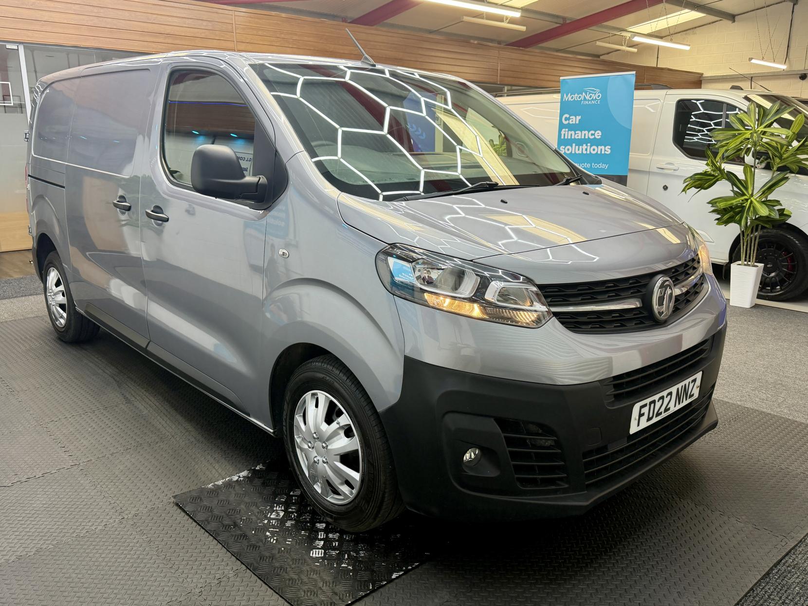 2022 Vauxhall Vivaro 1.5 Turbo D 2900 Dynamic Panel Van 6dr Diesel Manual L1 H1 Euro 6 (s/s) (100 ps) - Thumbnail 4