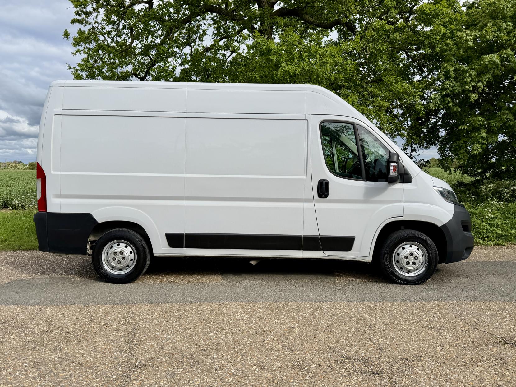 2022 Vauxhall Movano 2.2 CDTi 3500 BiTurbo Dynamic Panel Van 5dr Diesel Manual FWD L2 H2 Euro 6 (s/s) (140 ps) - Thumbnail 7