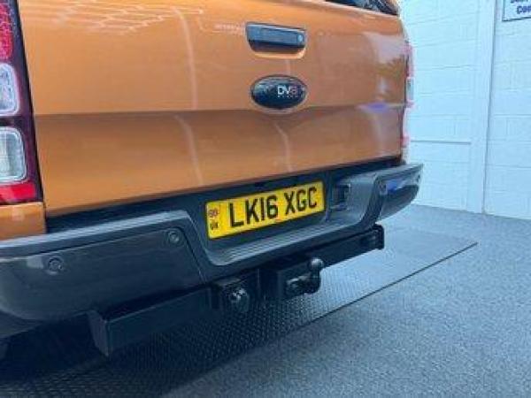 Ford Ranger 3.2 TDCi Wildtrak Pickup Double Cab 4dr Diesel Auto 4WD Euro 5 (200 ps)
