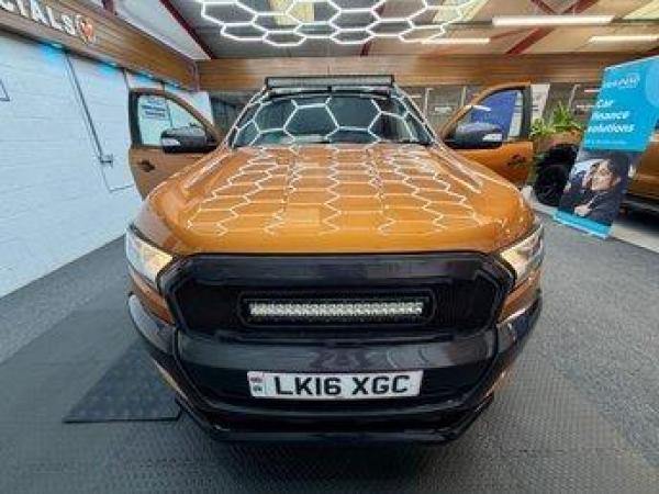 Ford Ranger 3.2 TDCi Wildtrak Pickup Double Cab 4dr Diesel Auto 4WD Euro 5 (200 ps)