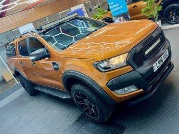 Ford Ranger 3.2 TDCi Wildtrak Pickup Double Cab 4dr Diesel Auto 4WD Euro 5 (200 ps)