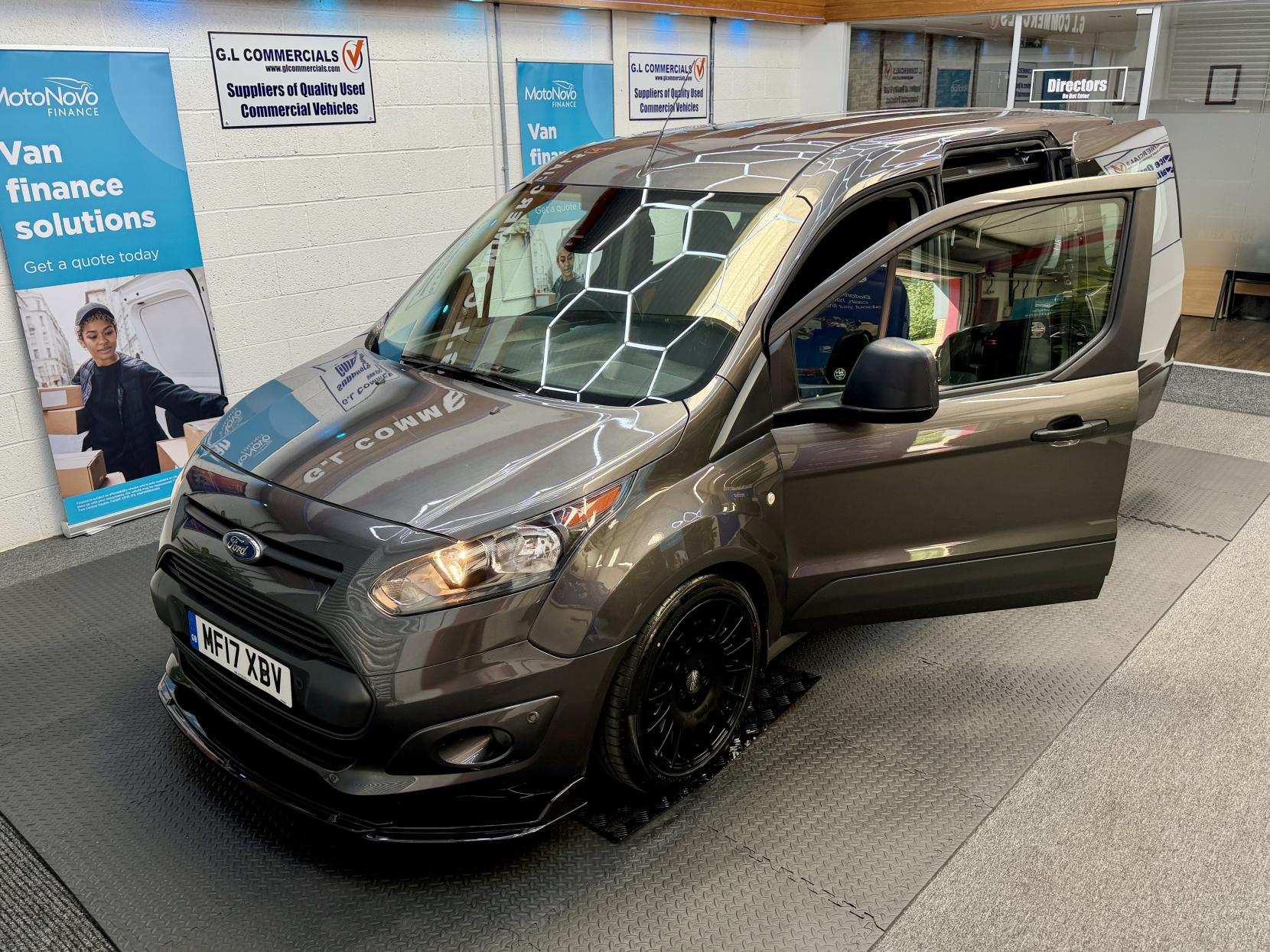 2017 Ford Transit Connect 1.5 TDCi 230 Trend Combi Van 6dr Diesel Powershift L2 H1 (133 g/km, 118 bhp) - Thumbnail 2