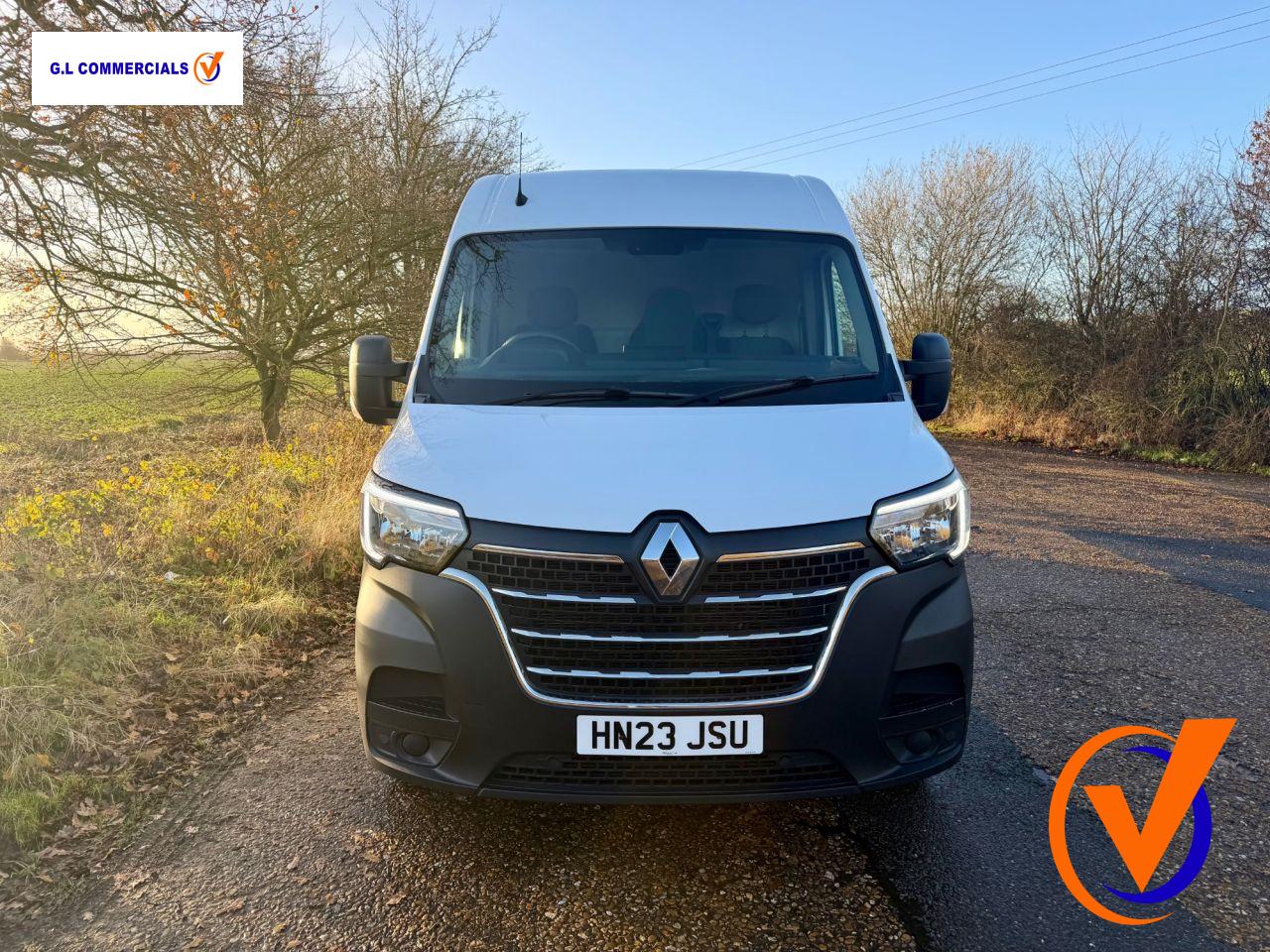 Renault Master 2.3 dCi 35 Business+ Panel Van 4dr Diesel Manual FWD LWB Medium Roof Euro 6 (135 ps)