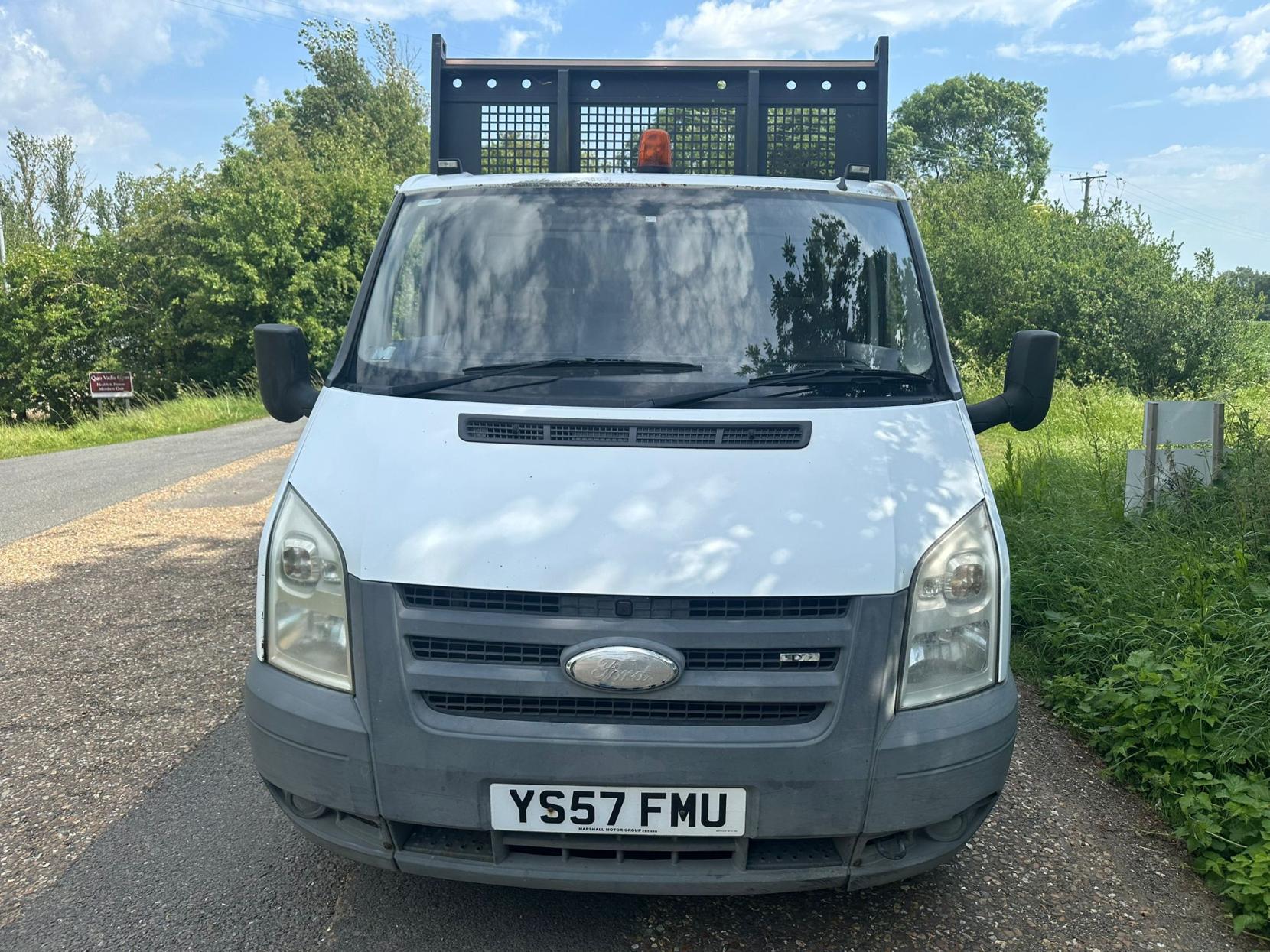 2008 Ford Transit - Thumbnail 3