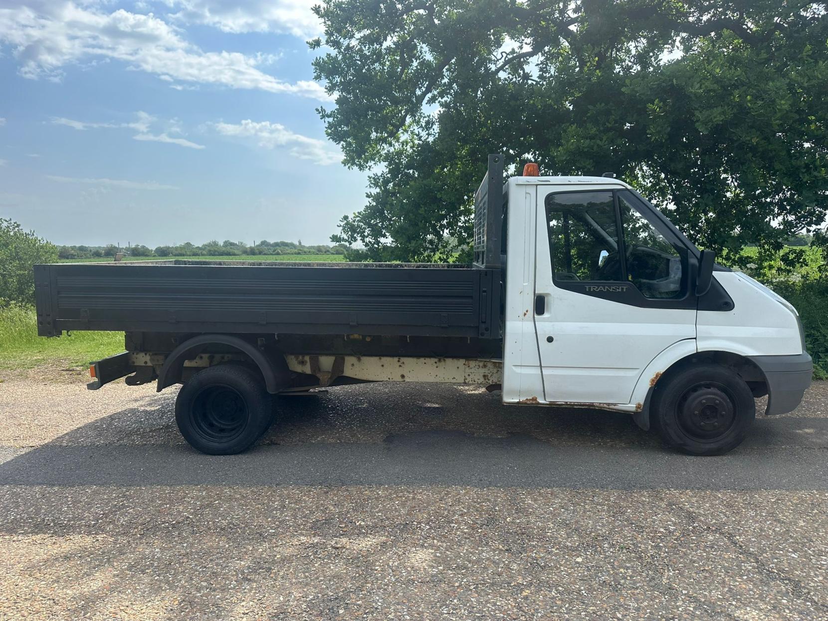 2008 Ford Transit - Thumbnail 5