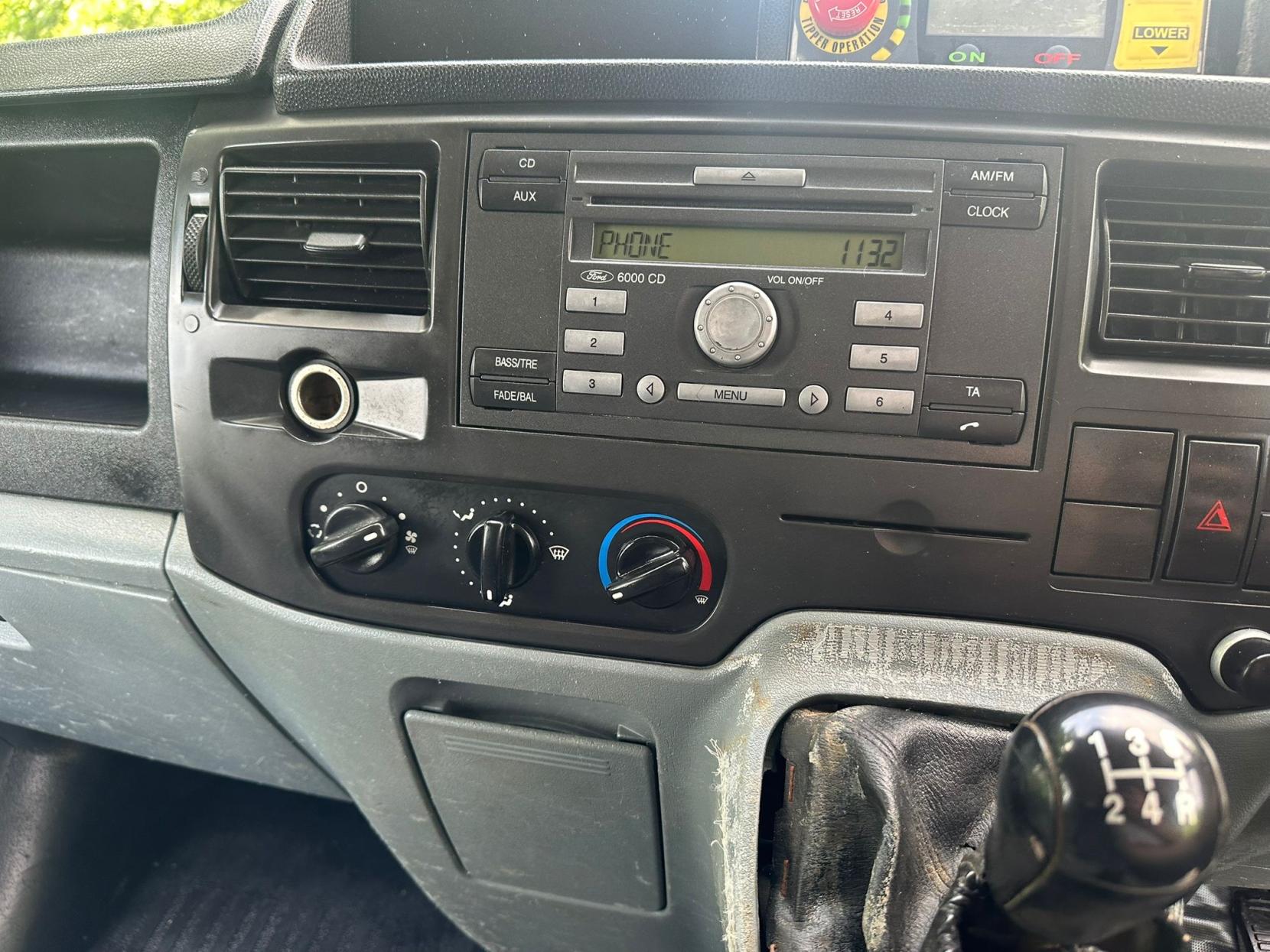 2008 Ford Transit - Thumbnail 12