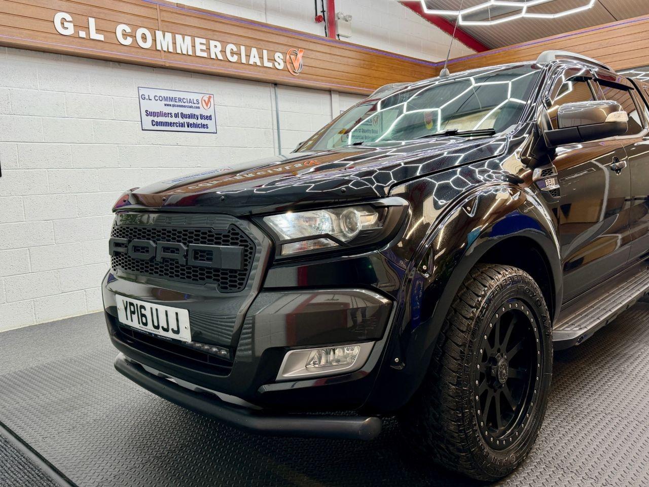 Ford Ranger 3.2 TDCi Wildtrak Pickup Double Cab 4dr Diesel Auto 4WD Euro 5 (200 ps)
