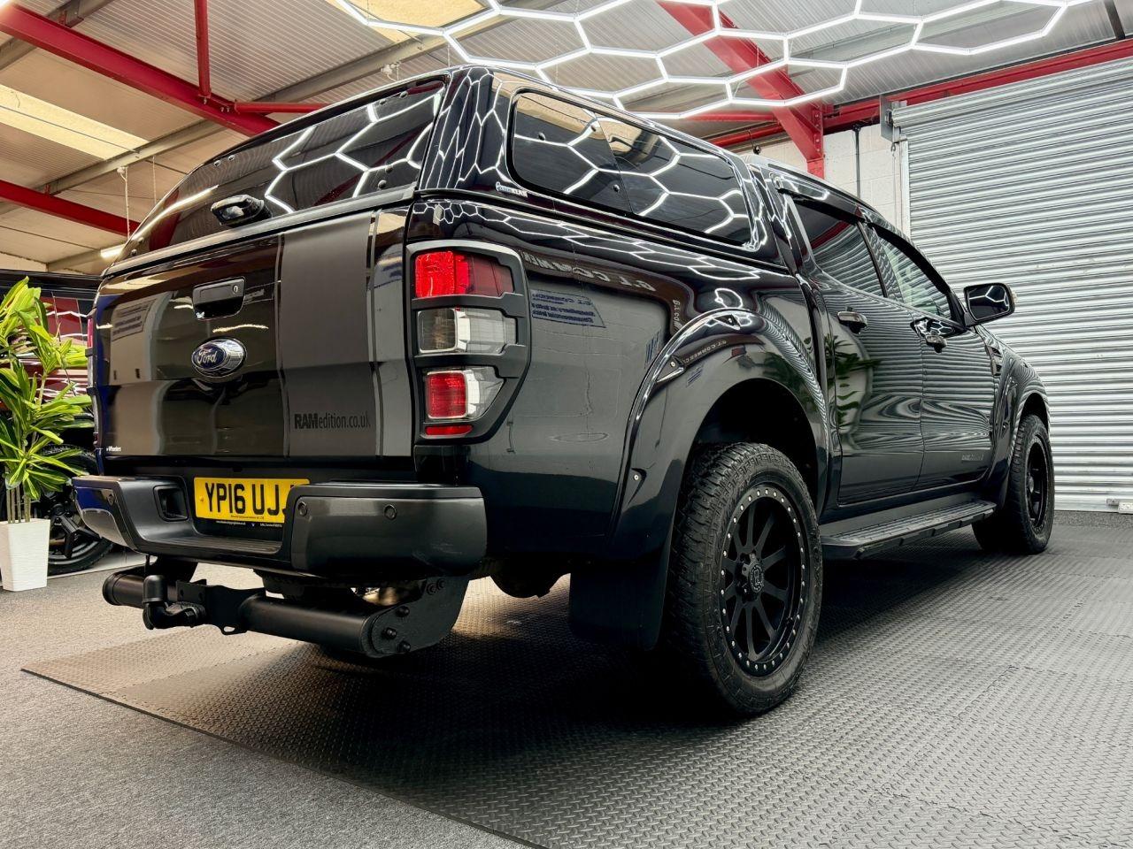 Ford Ranger 3.2 TDCi Wildtrak Pickup Double Cab 4dr Diesel Auto 4WD Euro 5 (200 ps)