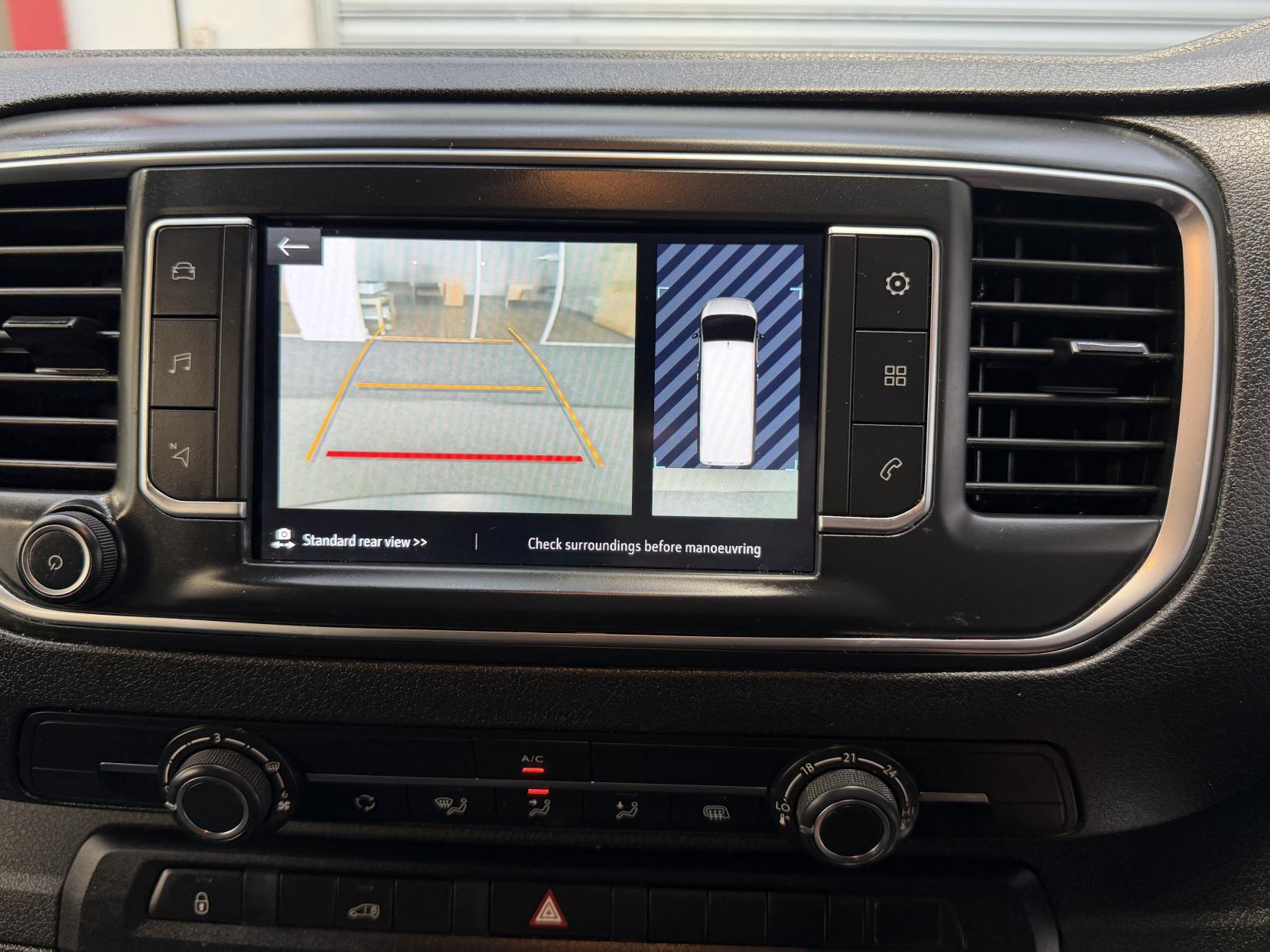 2024 Vauxhall Vivaro 1.5 Turbo D 2900 Pro Panel Van 6dr Diesel Manual L2 H1 Euro 6 (s/s) (100 ps) - Thumbnail 15