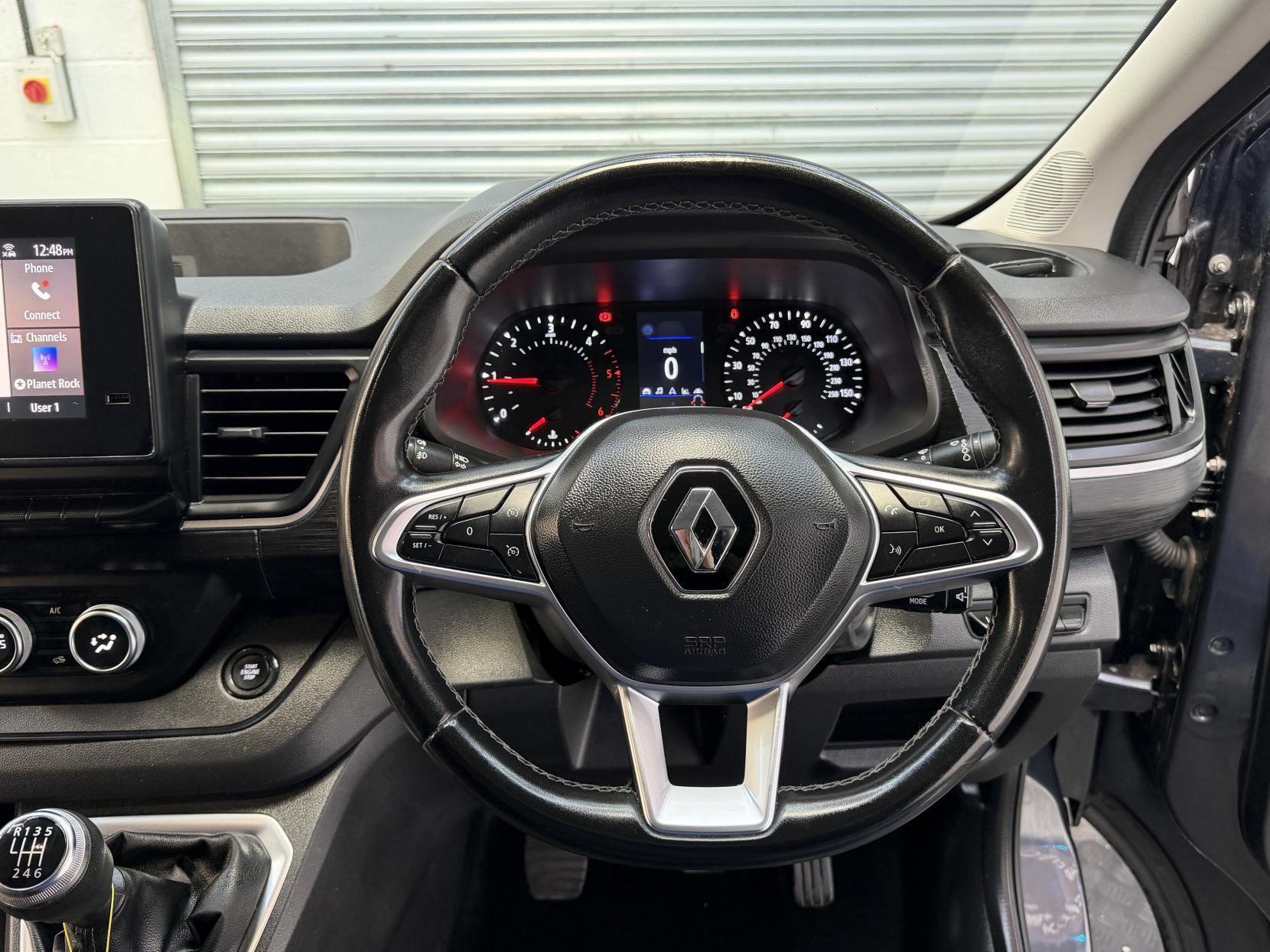 2023 Renault Trafic 2.0 dCi Blue LL30 Sport+ Panel Van 5dr Diesel Manual L2 H1 Euro 6 (s/s) (150 ps) - Thumbnail 13
