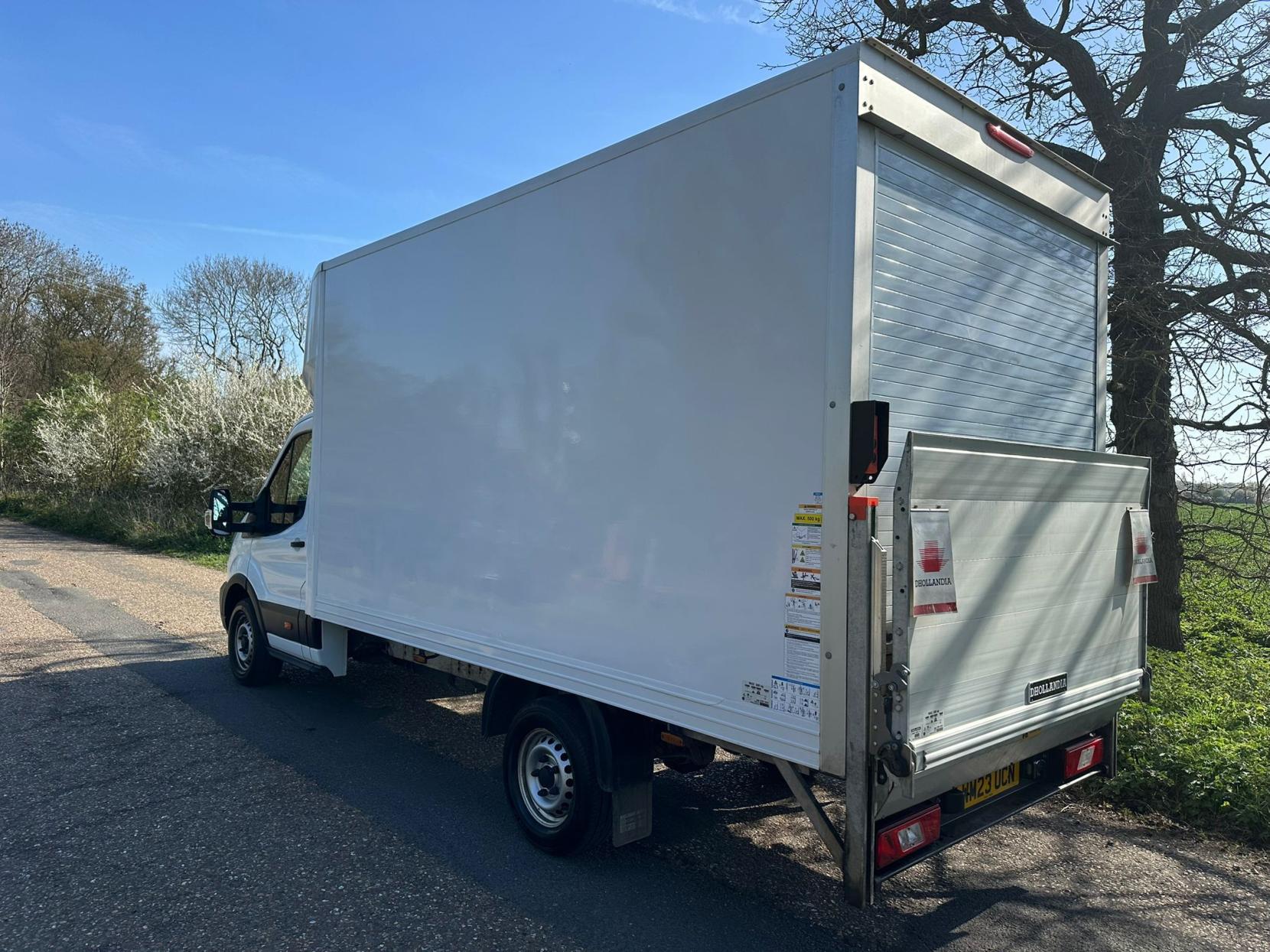 2023 Ford Transit 2.0 350 EcoBlue Leader Luton 3dr Diesel Manual RWD L4 Euro 6 (s/s) (130 ps) - Thumbnail 2