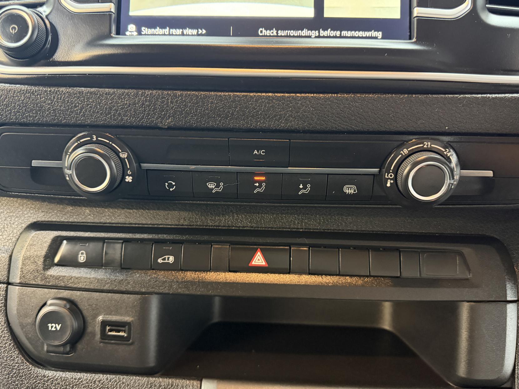 2024 Vauxhall Vivaro 1.5 Turbo D 2900 Pro Panel Van 6dr Diesel Manual L1 H1 Euro 6 (s/s) (100 ps) - Thumbnail 15