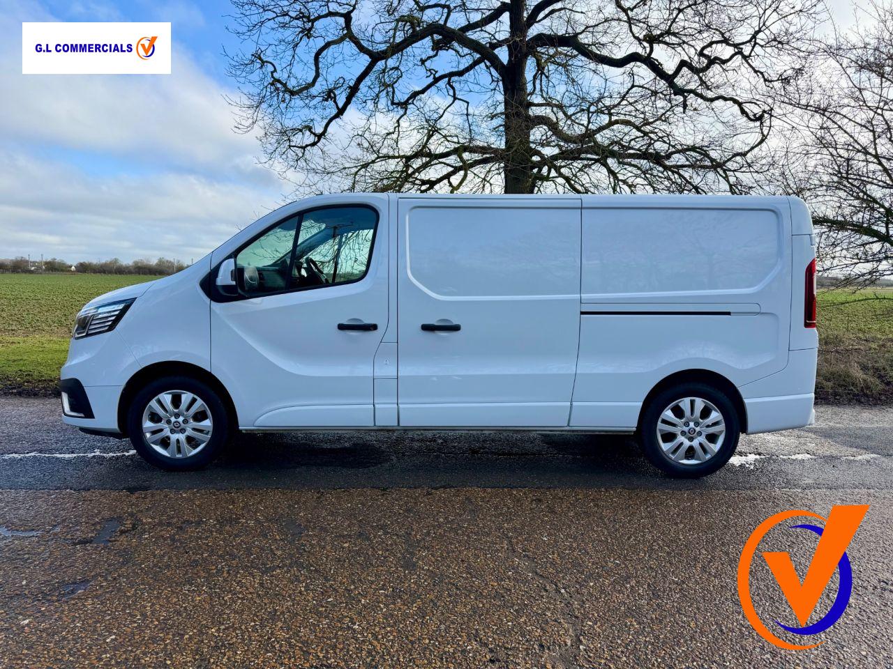 Renault Trafic 2.0 dCi Blue LL30 Extra Panel Van 5dr Diesel Manual L2 H1 Euro 6 (s/s) (130 ps)
