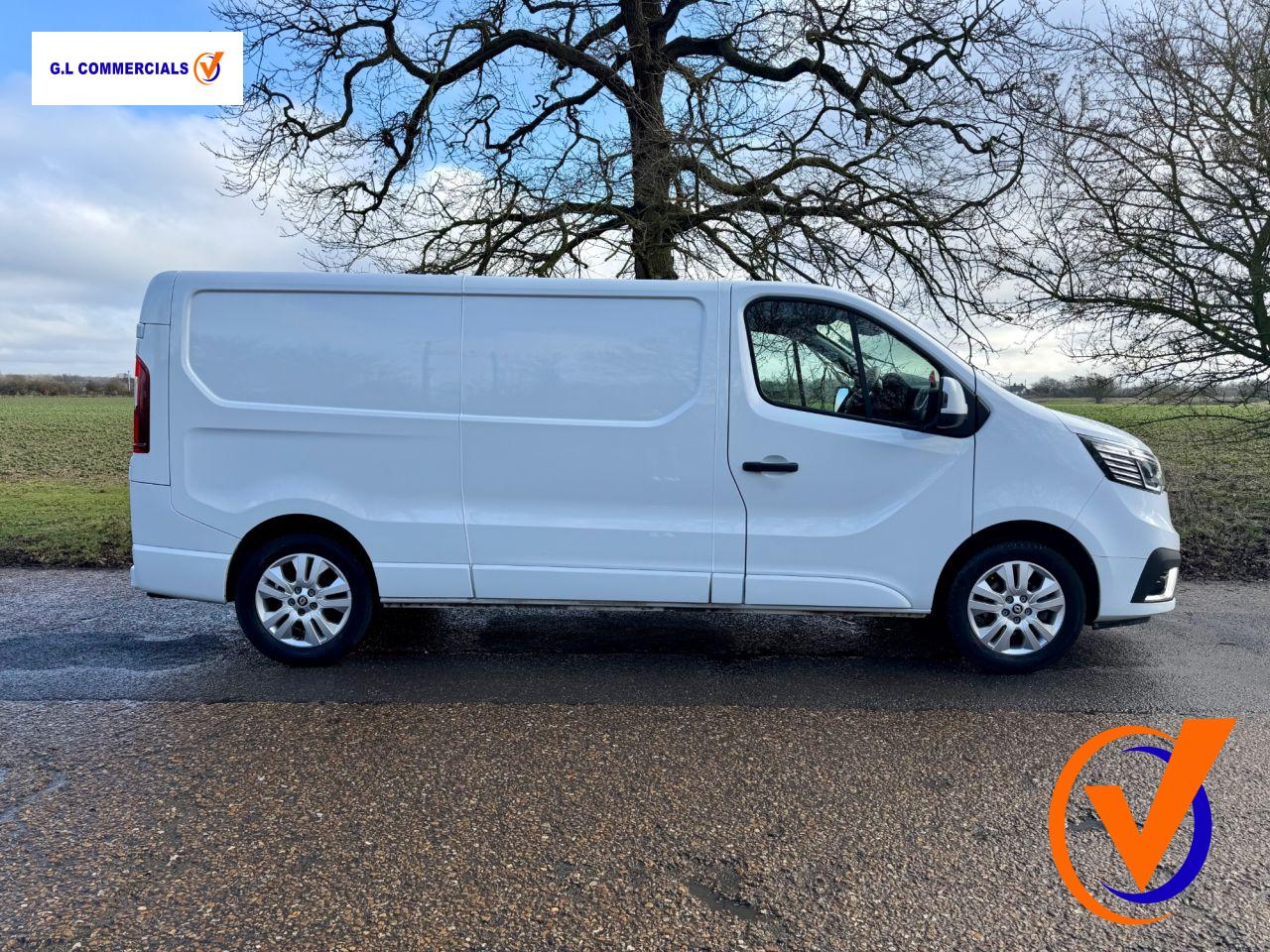 Renault Trafic 2.0 dCi Blue LL30 Extra Panel Van 5dr Diesel Manual L2 H1 Euro 6 (s/s) (130 ps)