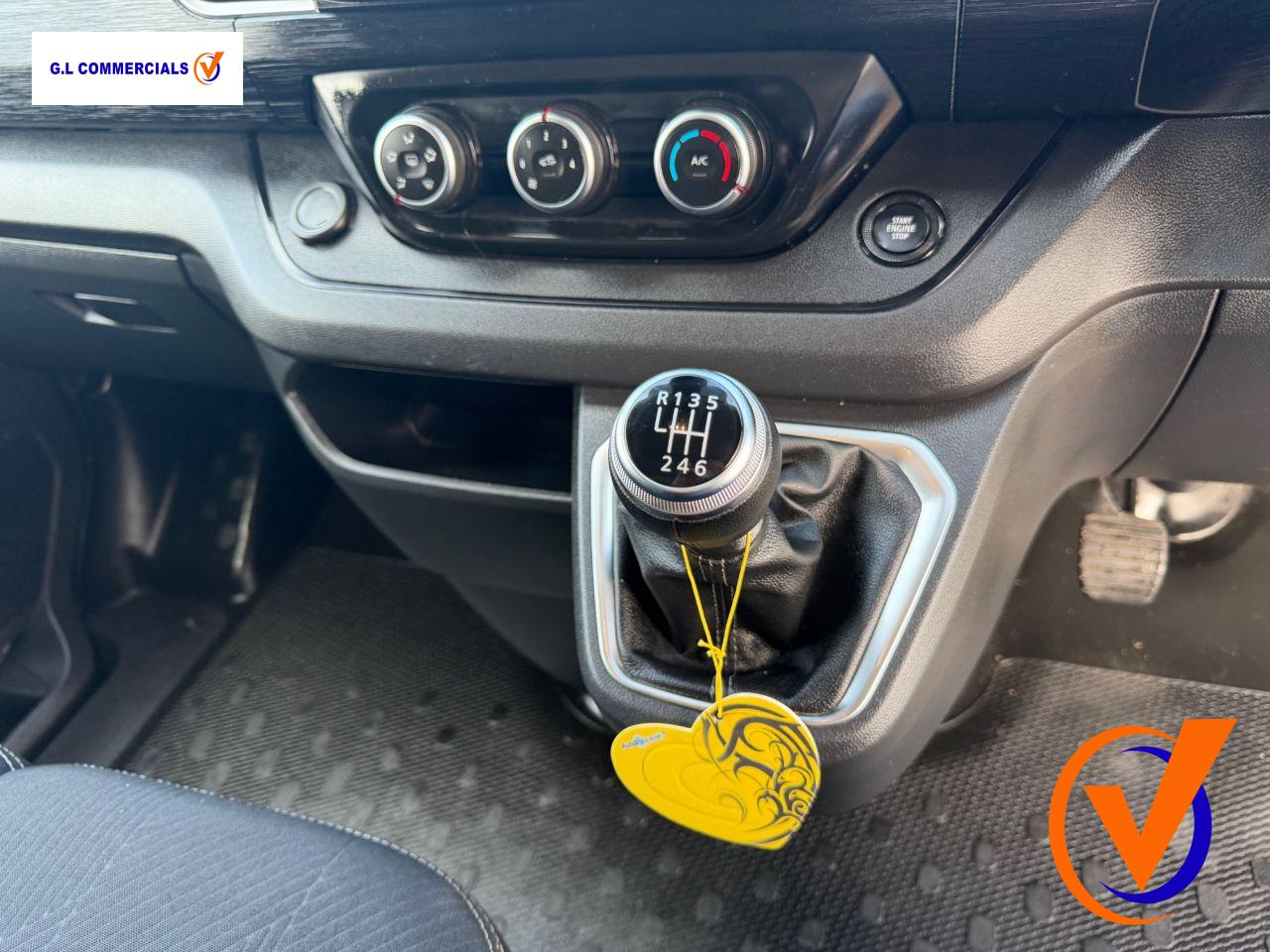 Renault Trafic 2.0 dCi Blue LL30 Extra Panel Van 5dr Diesel Manual L2 H1 Euro 6 (s/s) (130 ps)