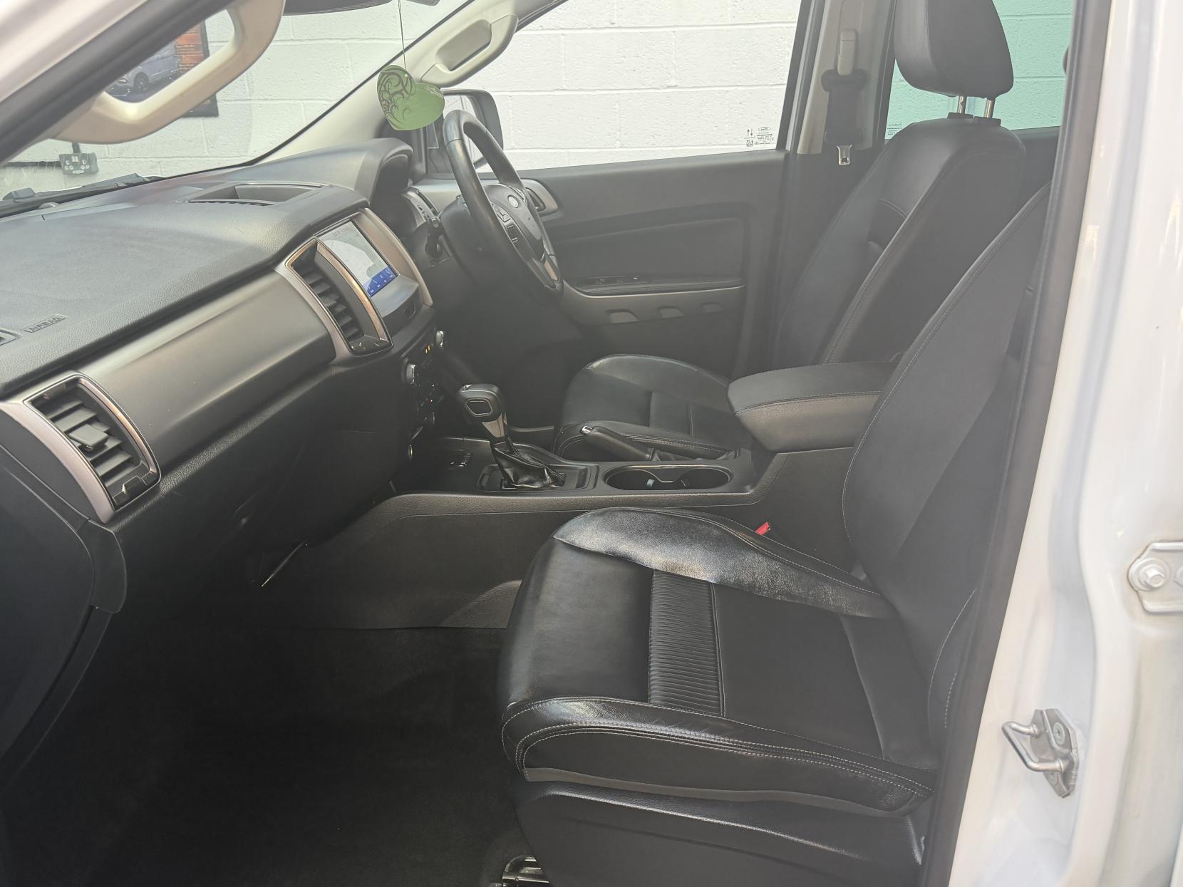 2023 Ford Ranger 2.0 EcoBlue Limited Pickup Double Cab 4dr Diesel Auto 4WD Euro 6 (s/s) (170 ps) - Thumbnail 14