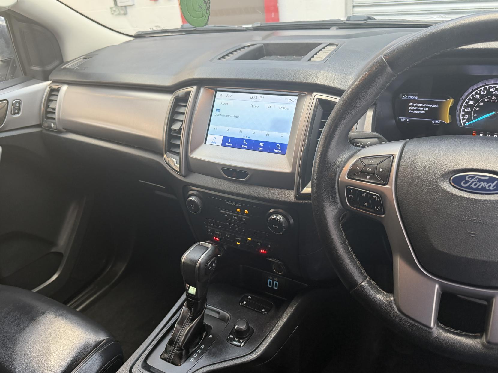 2023 Ford Ranger 2.0 EcoBlue Limited Pickup Double Cab 4dr Diesel Auto 4WD Euro 6 (s/s) (170 ps) - Thumbnail 10