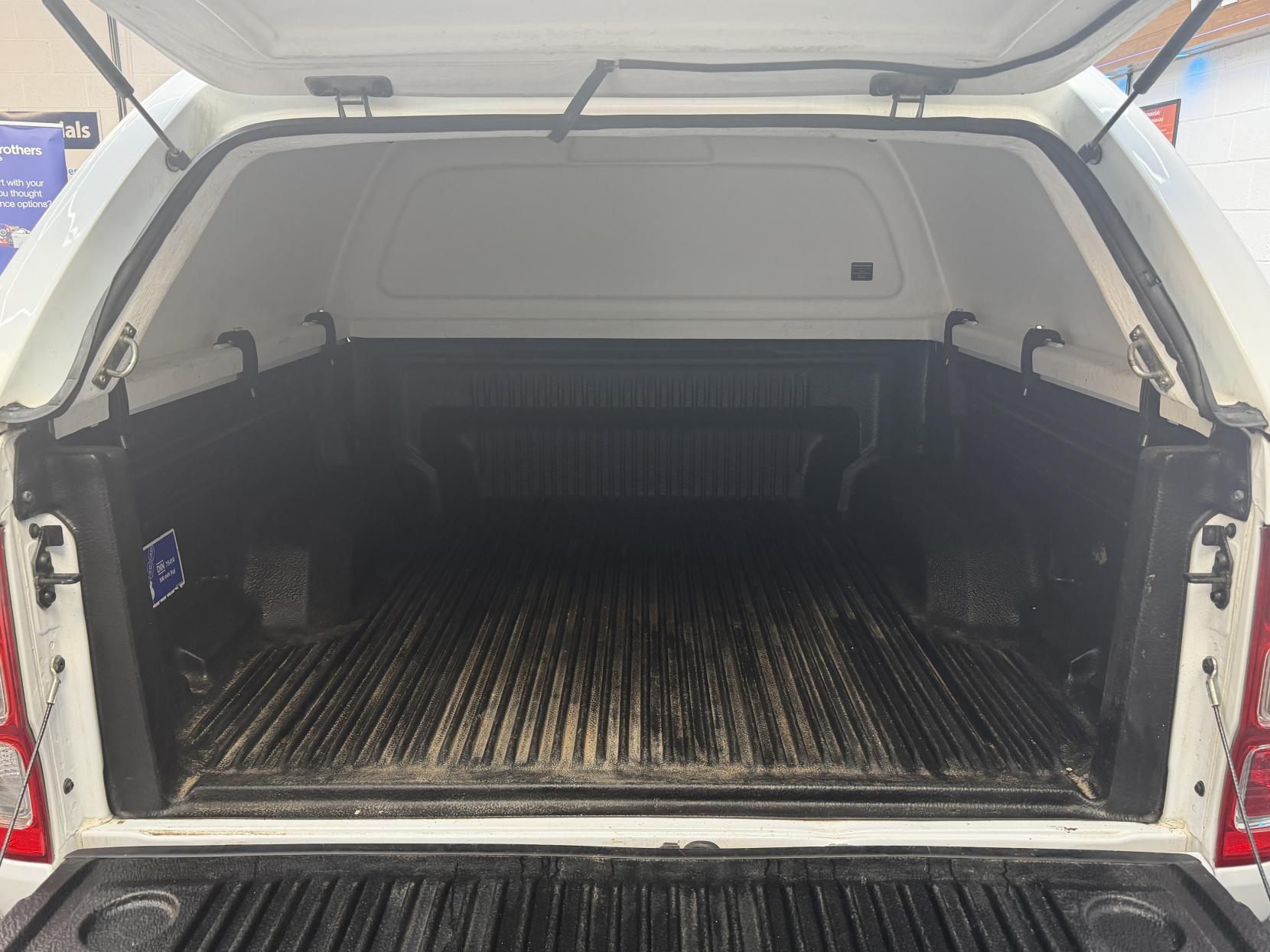 2023 Ford Ranger 2.0 EcoBlue Limited Pickup Double Cab 4dr Diesel Auto 4WD Euro 6 (s/s) (170 ps) - Thumbnail 16