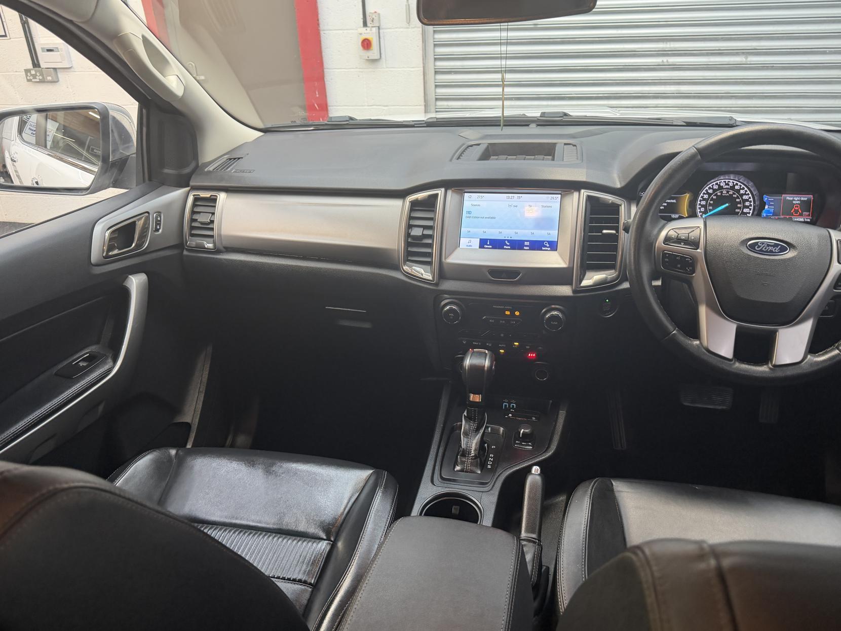2023 Ford Ranger 2.0 EcoBlue Limited Pickup Double Cab 4dr Diesel Auto 4WD Euro 6 (s/s) (170 ps) - Thumbnail 9