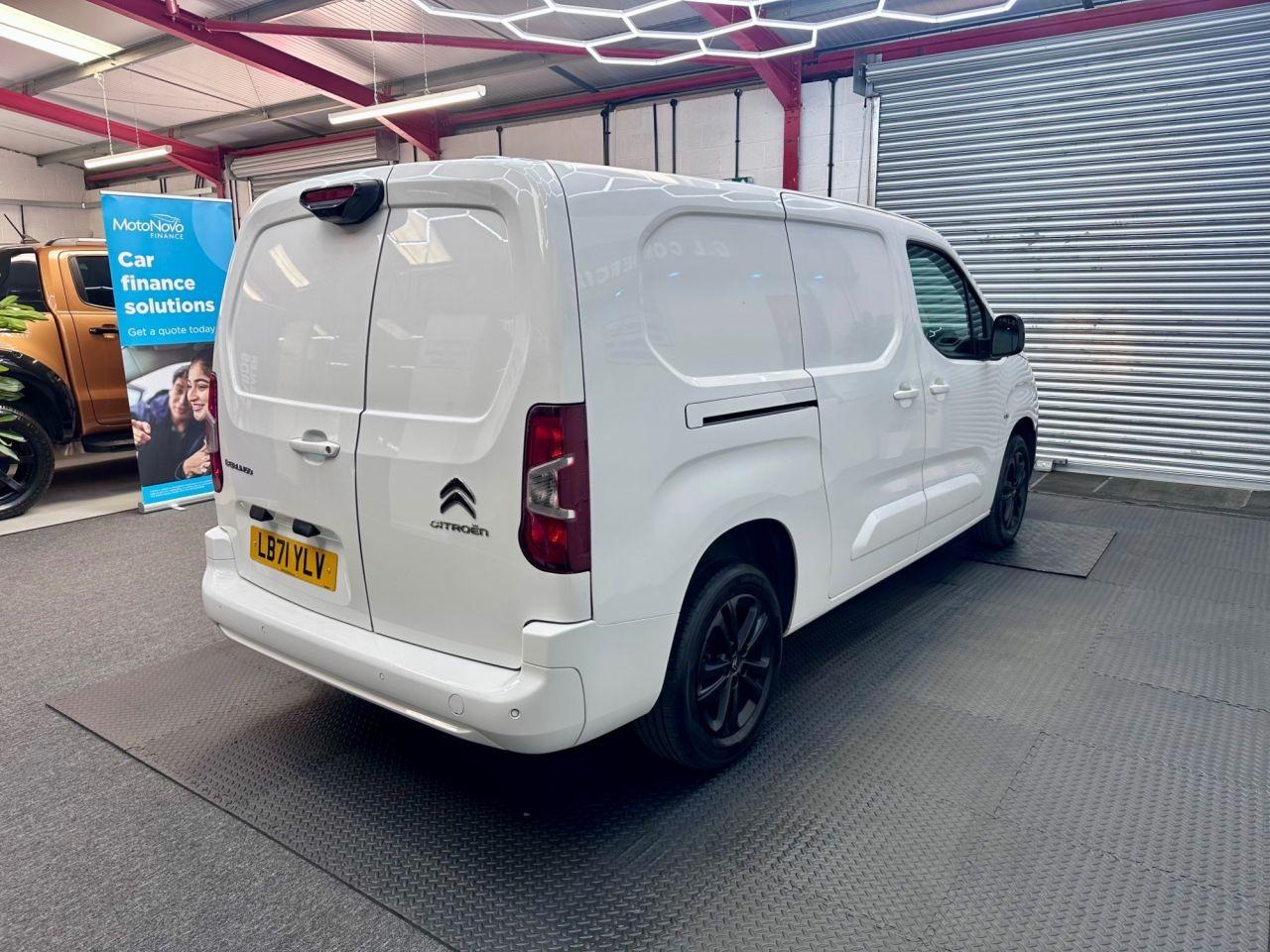 Citroen Berlingo 1.5 BlueHDi 950 Driver XL Pro Panel Van 6dr Diesel EAT8 LWB Euro 6 (s/s) (130 ps)