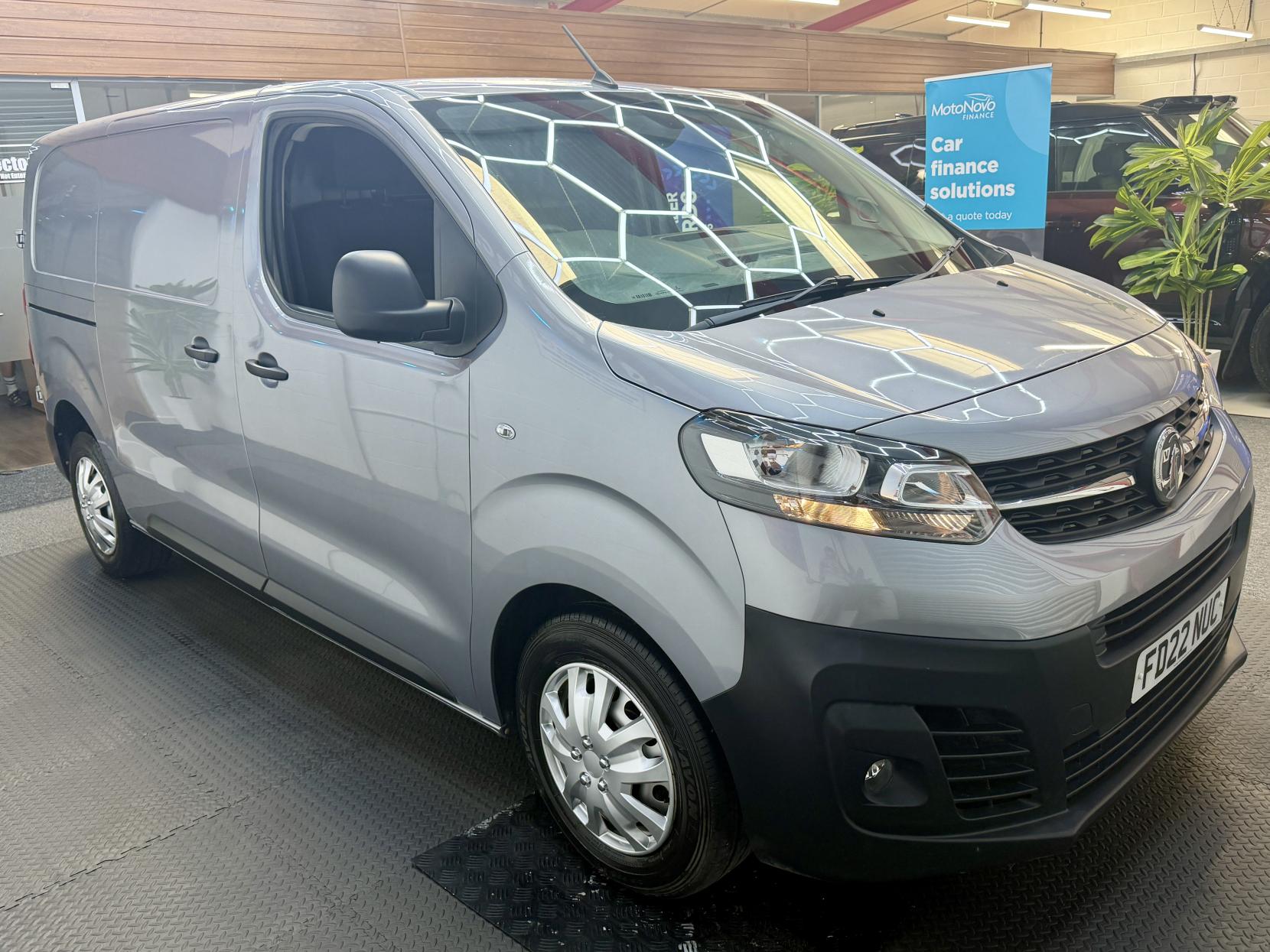 2022 Vauxhall Vivaro 1.5 Turbo D 2900 Dynamic Panel Van 6dr Diesel Manual L1 H1 Euro 6 (s/s) (100 ps) - Thumbnail 5