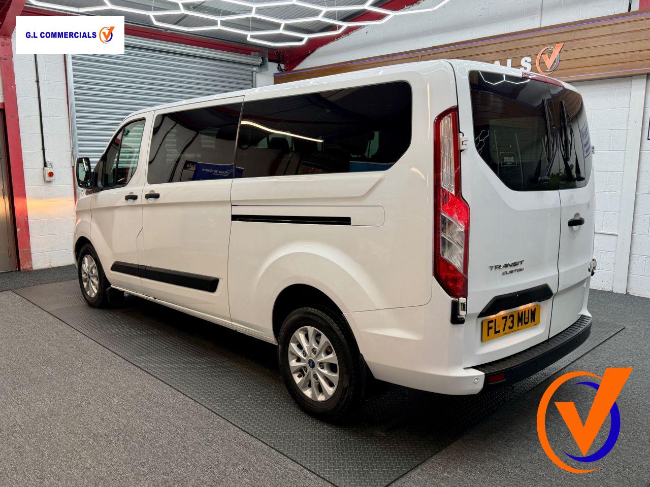 Ford Transit Custom 2.0 320 EcoBlue Trend Kombi Double Cab 5dr Diesel Auto L2 H1 Euro 6 (s/s) (130 ps)