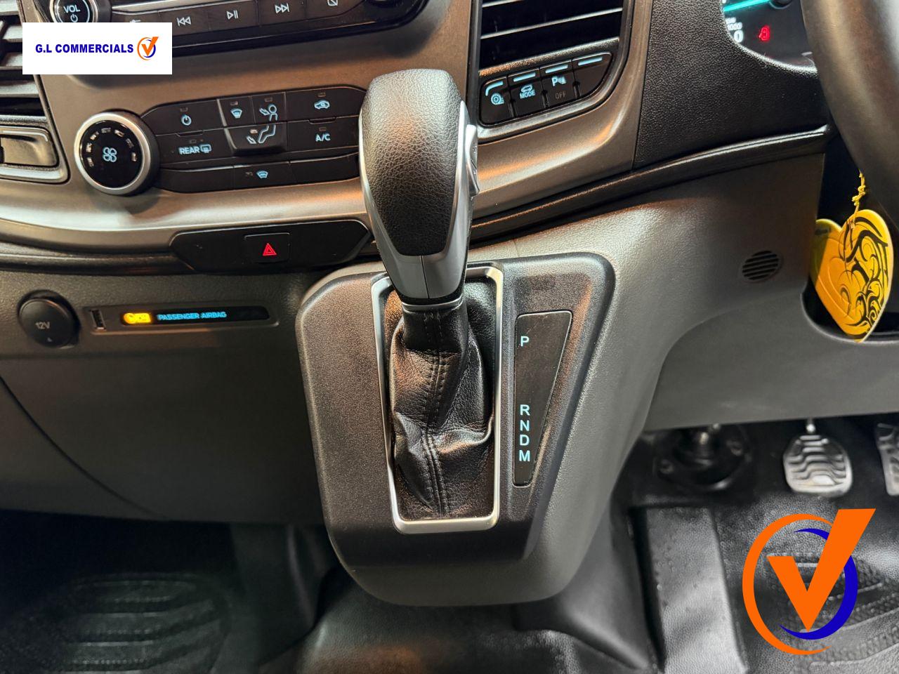 Ford Transit Custom 2.0 320 EcoBlue Trend Kombi Double Cab 5dr Diesel Auto L2 H1 Euro 6 (s/s) (130 ps)