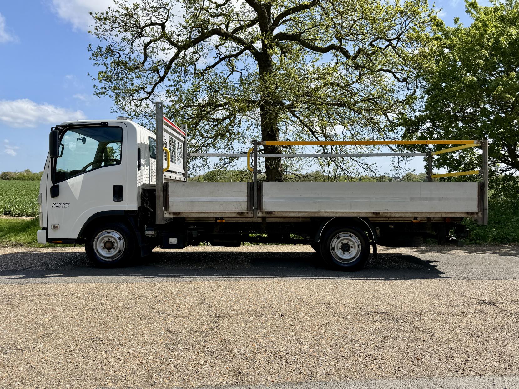 2023 Isuzu Grafter 1.9D N35 Green Dropside 2dr Diesel Manual RWD LWB Euro 6 (TRW) (125 ps) - Thumbnail 2