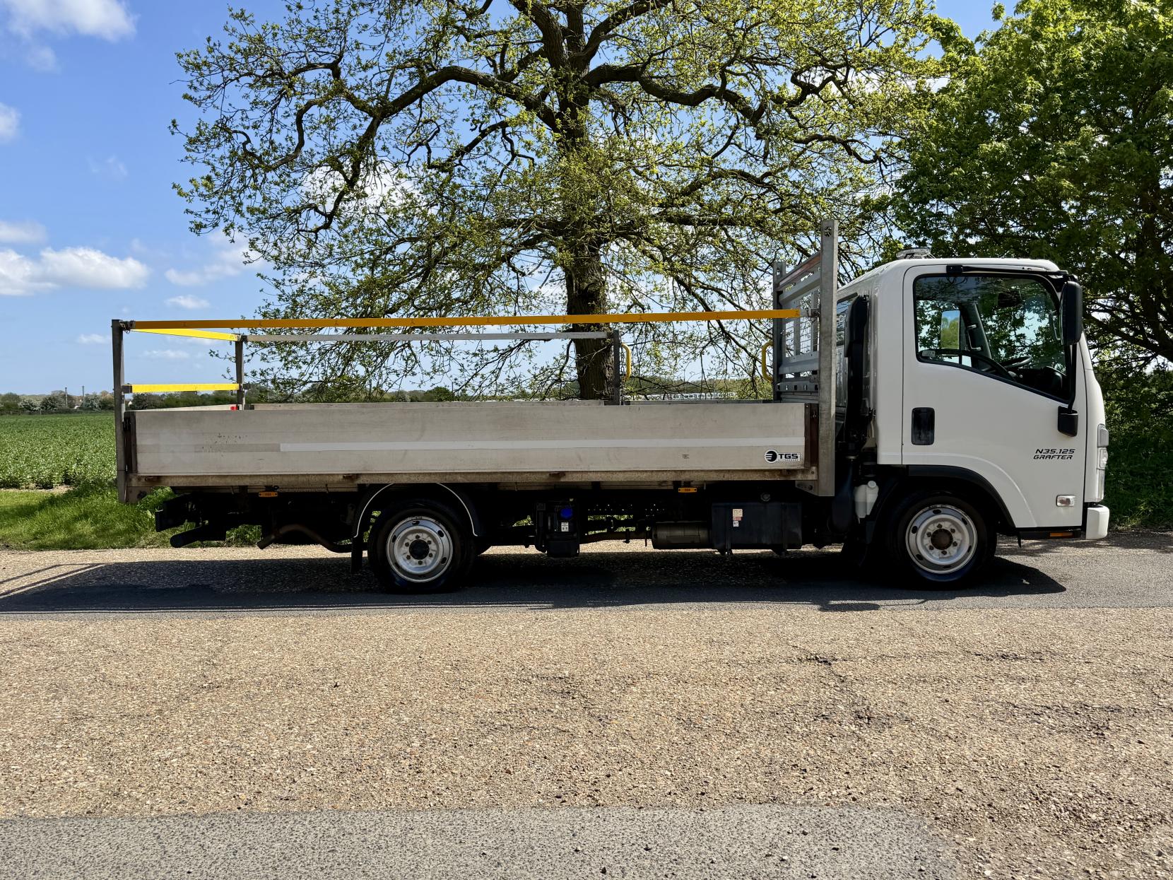 2023 Isuzu Grafter 1.9D N35 Green Dropside 2dr Diesel Manual RWD LWB Euro 6 (TRW) (125 ps) - Thumbnail 9