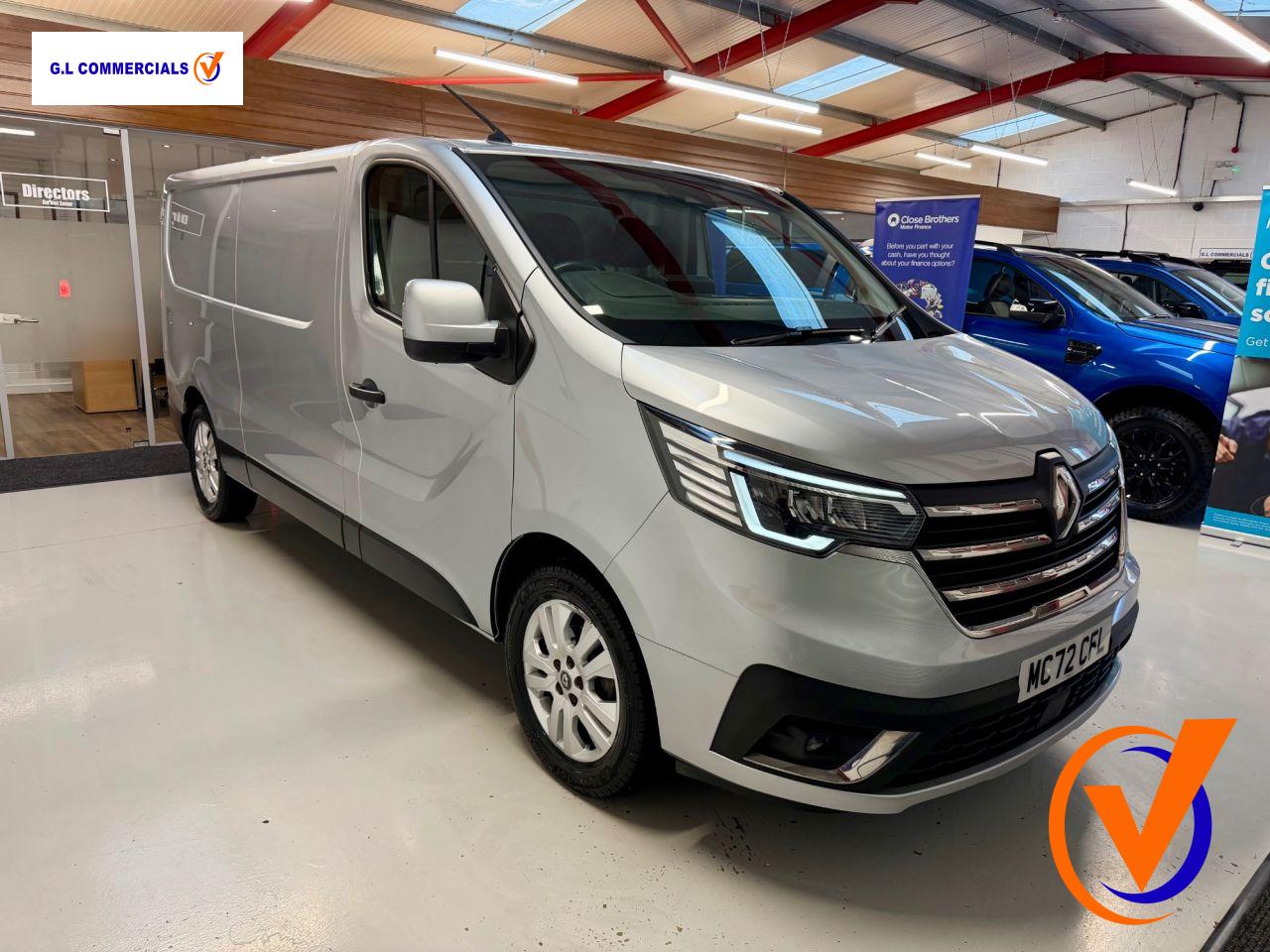 Renault Trafic 2.0 dCi Blue LL30 Sport Panel Van 5dr Diesel Manual L2 H1 Euro 6 (s/s) (130 ps)