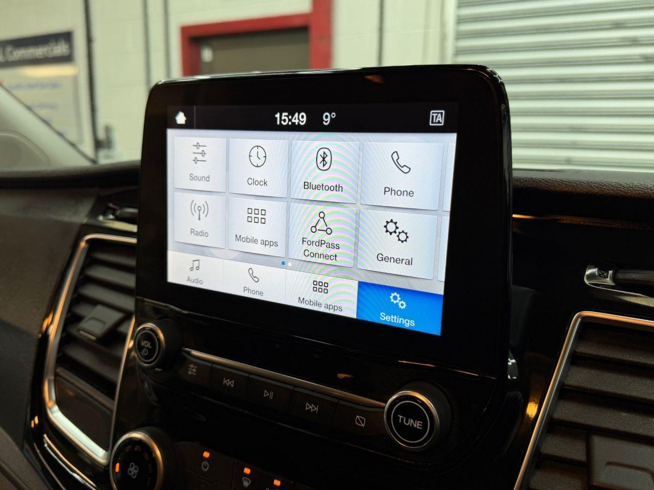 Ford Transit Custom 2.0 320 EcoBlue Limited Crew Van Double Cab 5dr Diesel Auto L2 H1 Euro 6 (130 ps)