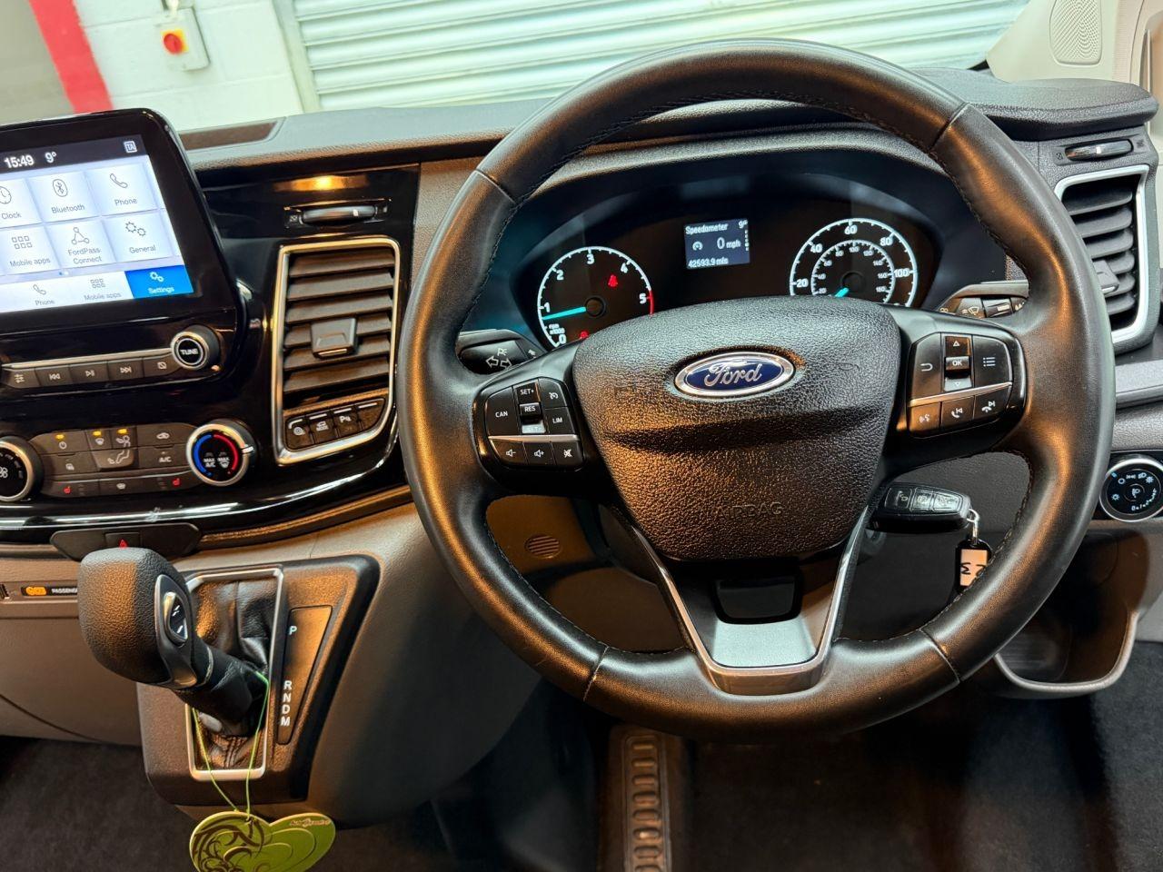 Ford Transit Custom 2.0 320 EcoBlue Limited Crew Van Double Cab 5dr Diesel Auto L2 H1 Euro 6 (130 ps)