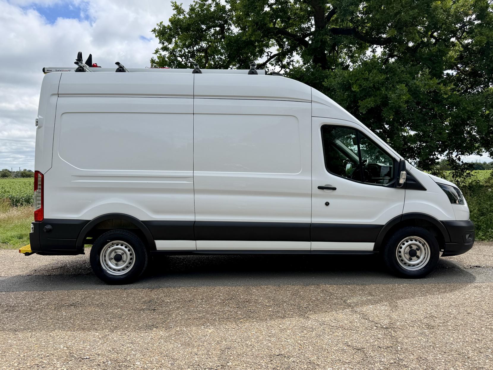 2023 Ford Transit 2.0 350 EcoBlue Leader Panel Van 5dr Diesel Manual RWD L3 H3 Euro 6 (s/s) (130 ps) - Thumbnail 7