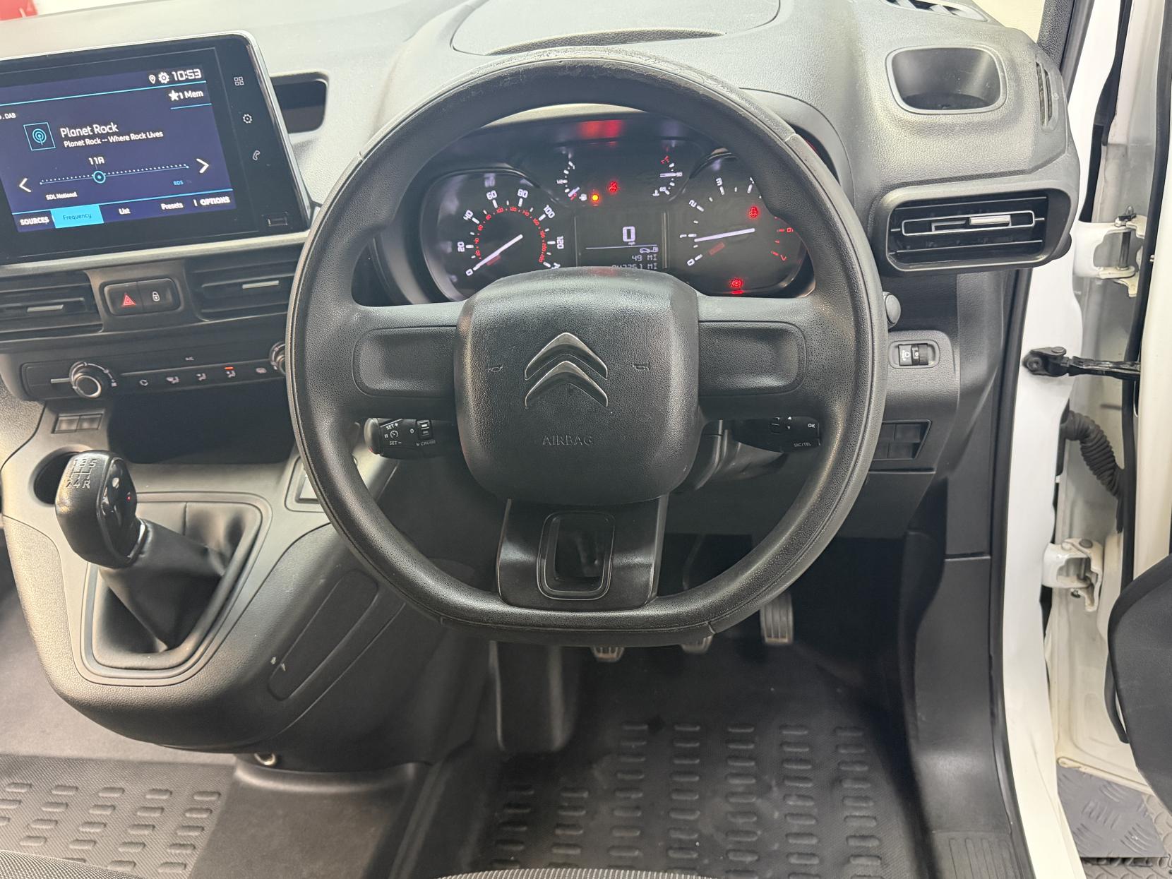 2021 Citroen Berlingo 1.5 BlueHDi 650 Enterprise M Pro Panel Van 5dr Diesel Manual SWB Euro 6 (75 ps) - Thumbnail 11