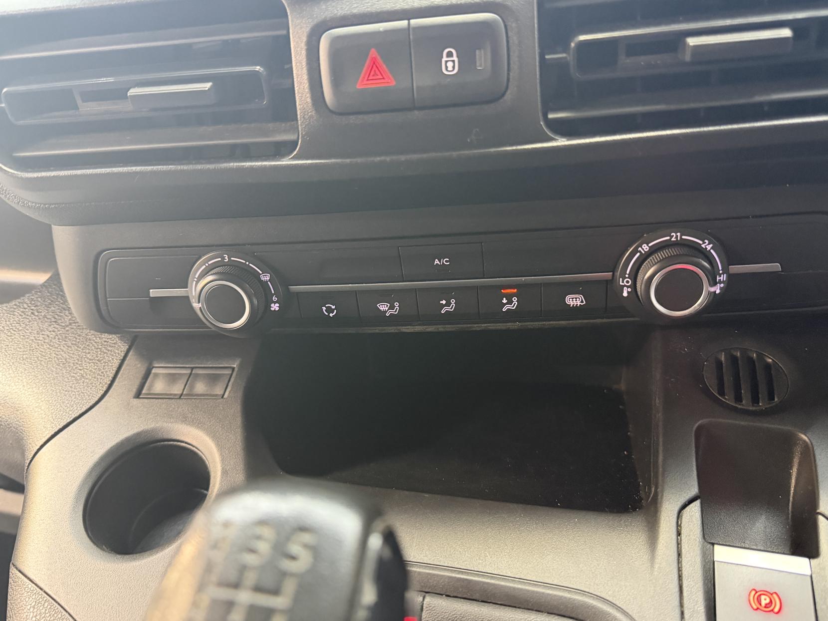 2021 Citroen Berlingo 1.5 BlueHDi 650 Enterprise M Pro Panel Van 5dr Diesel Manual SWB Euro 6 (75 ps) - Thumbnail 14