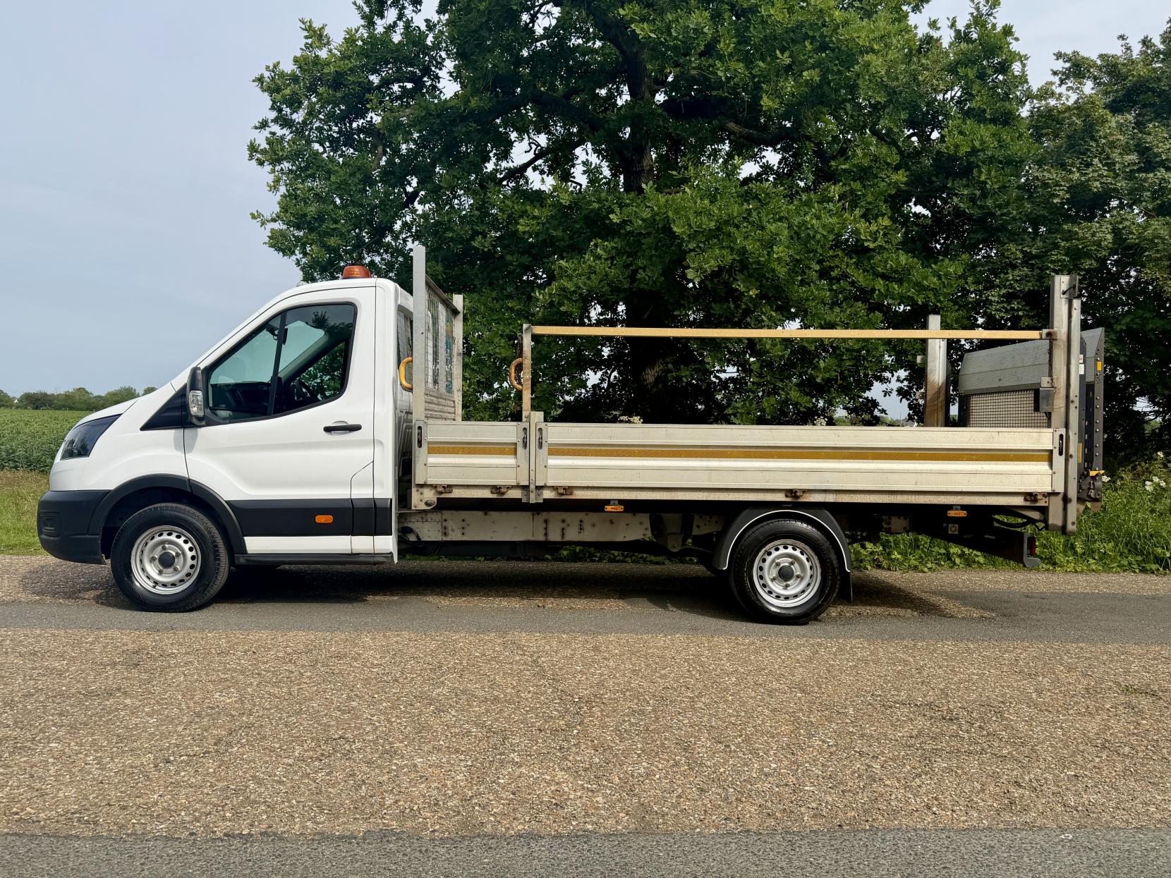 2022 Ford Transit - Thumbnail 2