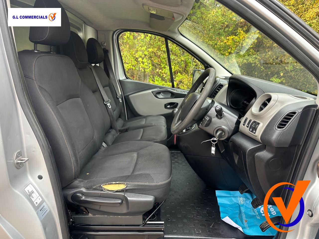 Renault Trafic 1.6 dCi 27 Business+ Panel Van 5dr Diesel Manual SWB Standard Roof Euro 5 (115 ps)