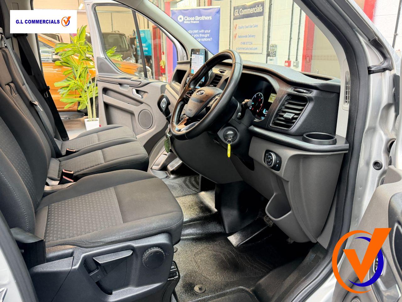 Ford Transit Custom 2.0 300 EcoBlue Trend Panel Van 5dr Diesel Auto L2 H1 Euro 6 (130 ps)