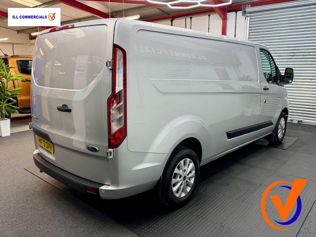 Ford Transit Custom 2.0 300 EcoBlue Trend Panel Van 5dr Diesel Auto L2 H1 Euro 6 (130 ps)