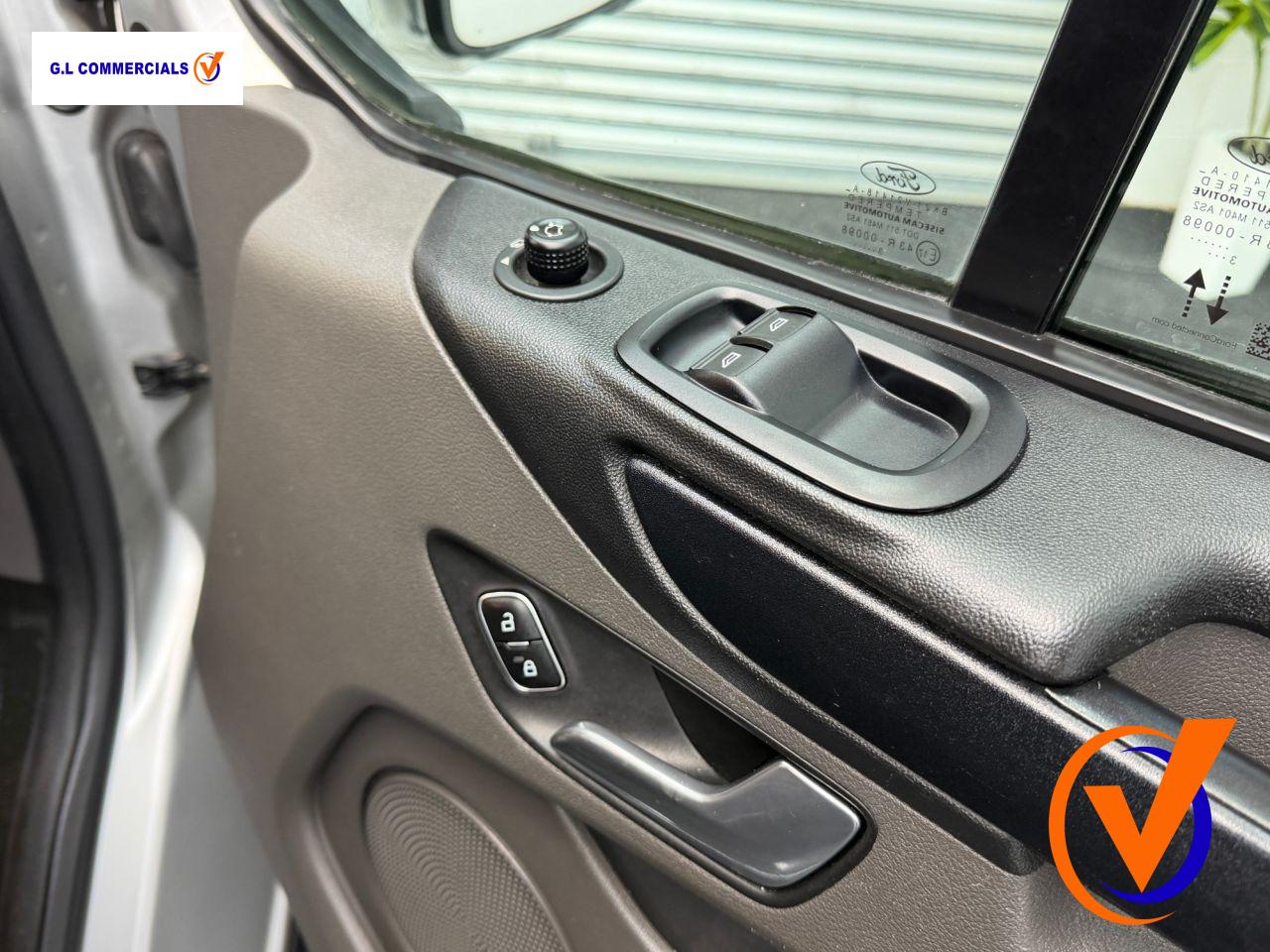 Ford Transit Custom 2.0 300 EcoBlue Trend Panel Van 5dr Diesel Auto L2 H1 Euro 6 (130 ps)