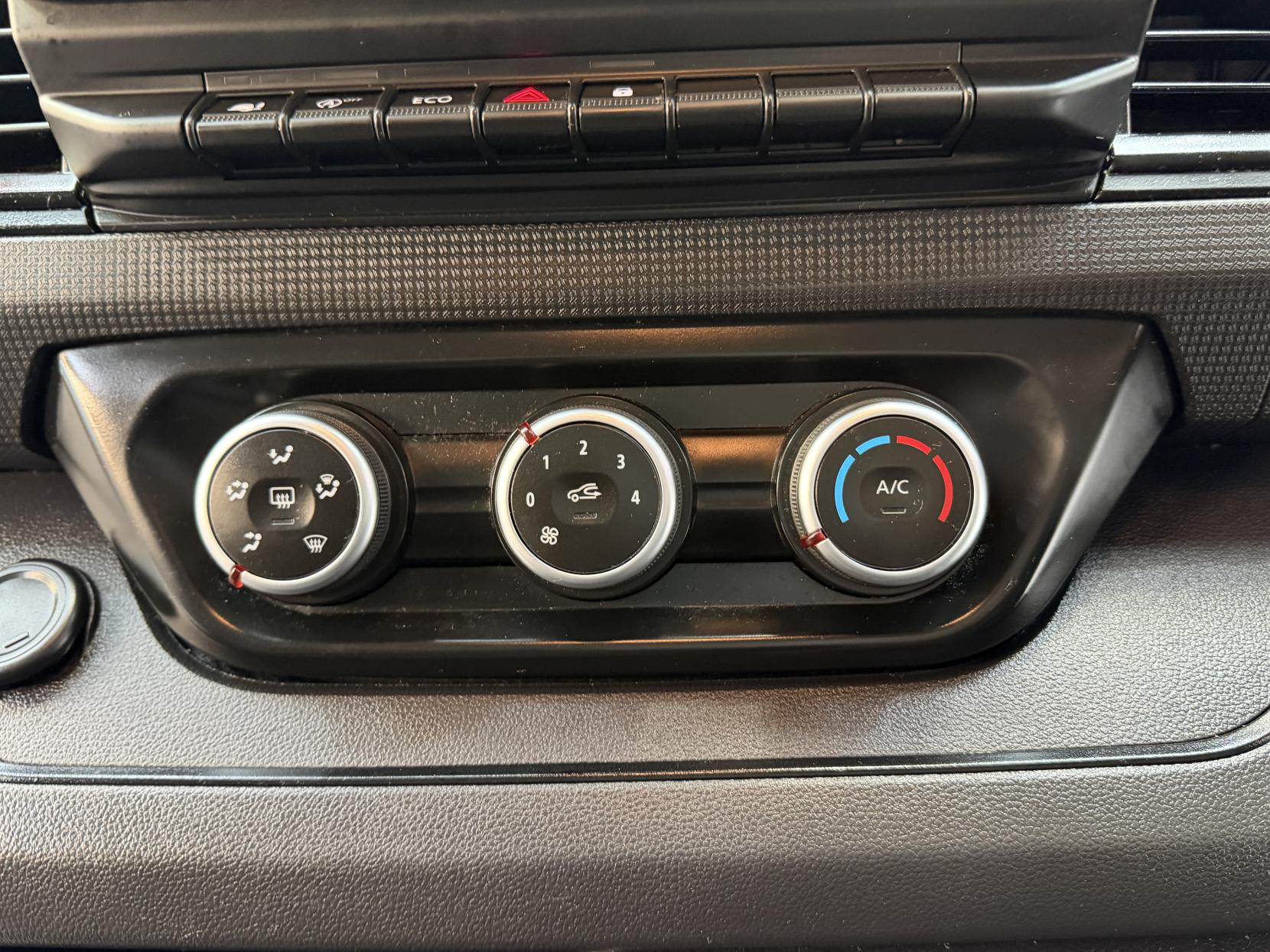2023 Renault Trafic 2.0 dCi Blue LL30 Advance Panel Van 5dr Diesel Manual L2 H1 Euro 6 (s/s) (130 ps) - Thumbnail 10