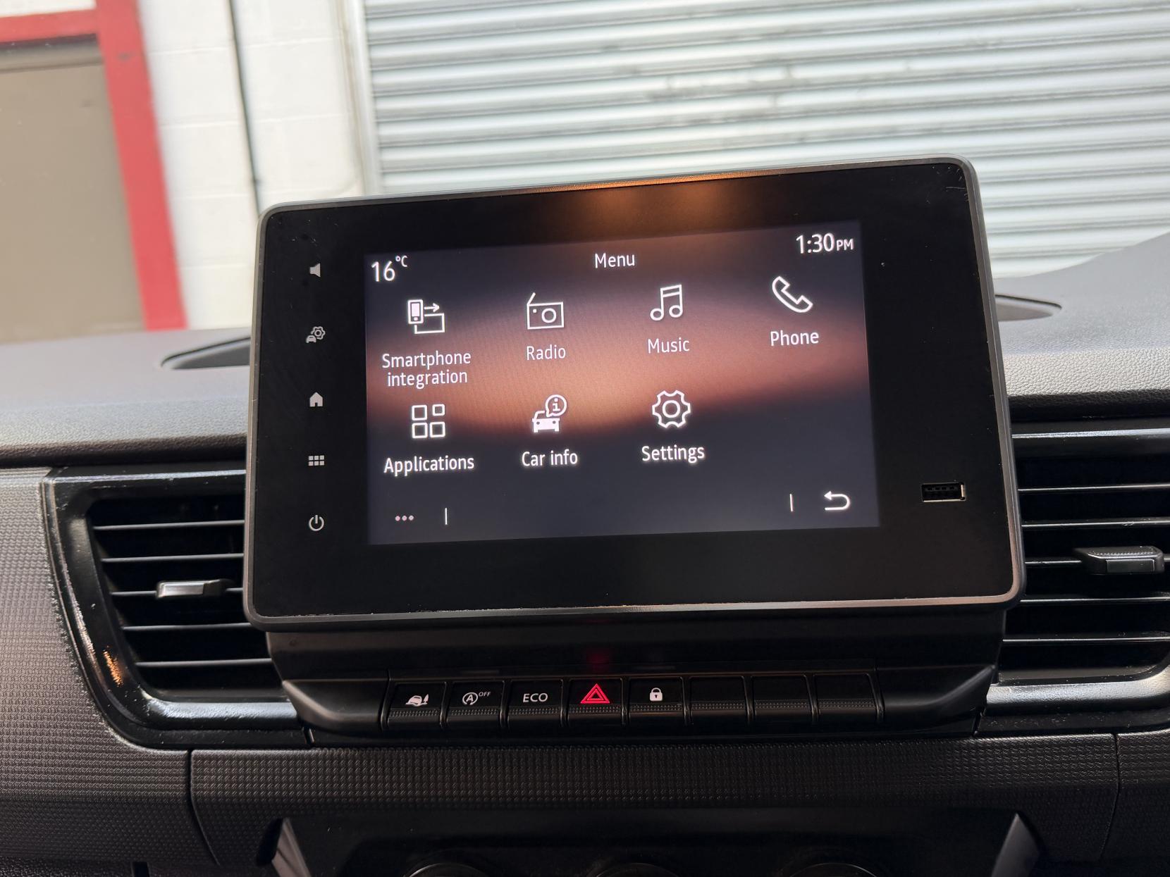 2023 Renault Trafic 2.0 dCi Blue LL30 Advance Panel Van 5dr Diesel Manual L2 H1 Euro 6 (s/s) (130 ps) - Thumbnail 11
