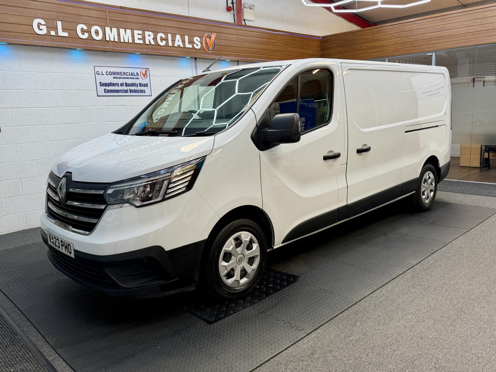 2023 Renault Trafic 2.0 dCi Blue LL30 Advance Panel Van 5dr Diesel Manual L2 H1 Euro 6 (s/s) (130 ps) - Image 1