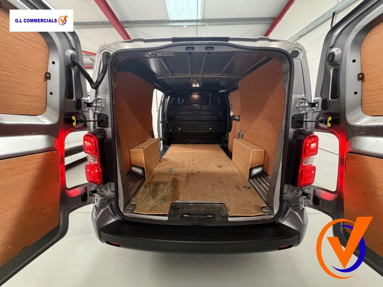 Fiat Scudo 2.0 Multijet Business Panel Van 6dr Diesel Auto LWB Euro 6 (s/s) (180 ps)