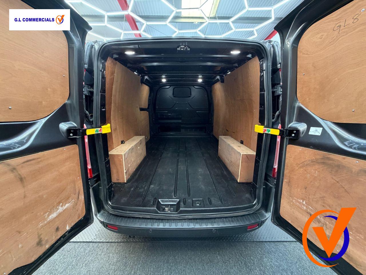 Ford Transit Custom 2.0 300 EcoBlue Limited Panel Van 5dr Diesel Manual L2 H1 Euro 6 (s/s) (130 ps)