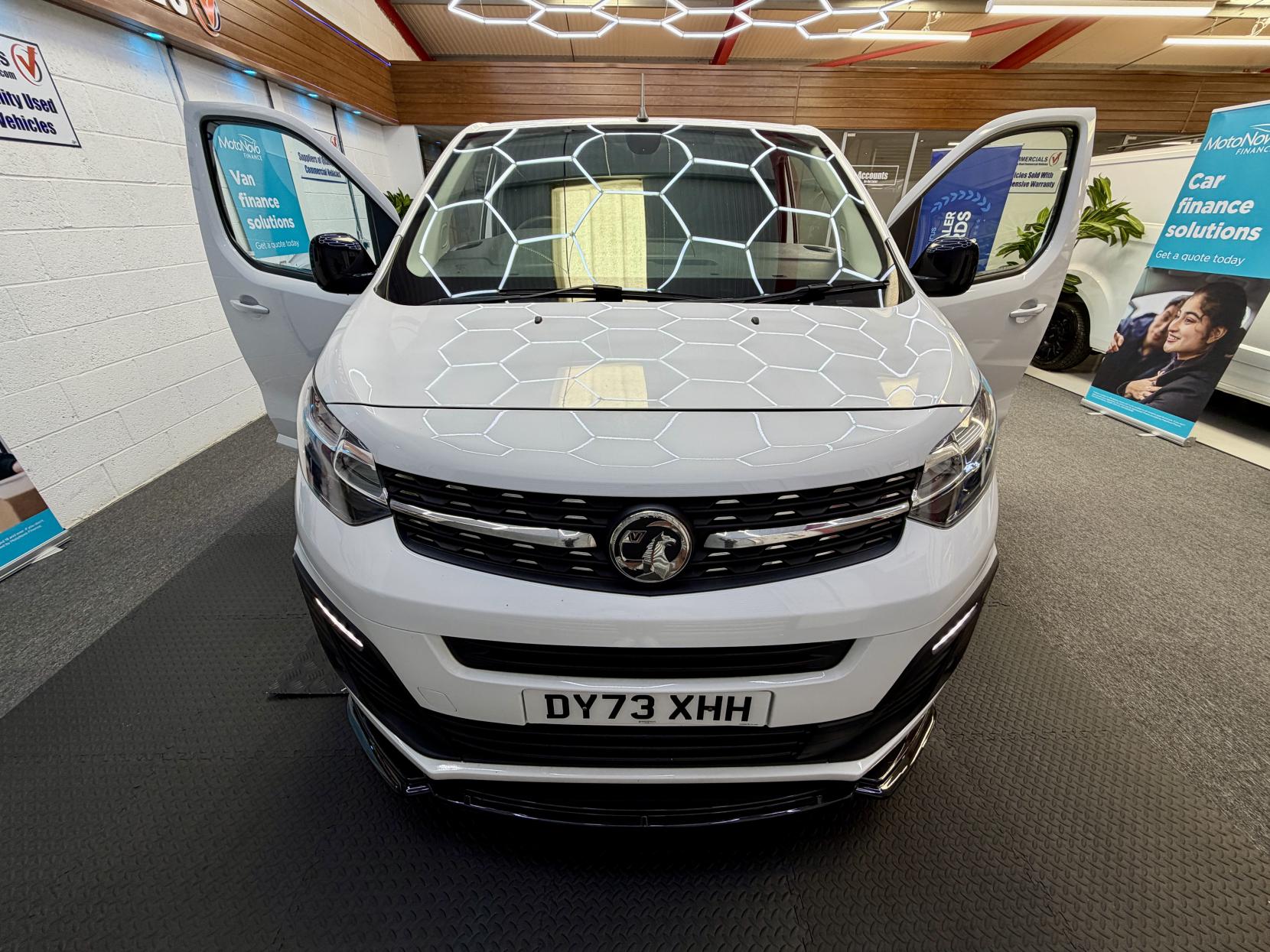 2023 Vauxhall Vivaro 1.5 Turbo D 2900 Pro Panel Van 6dr Diesel Manual L2 H1 Euro 6 (s/s) (100 ps) - Thumbnail 5