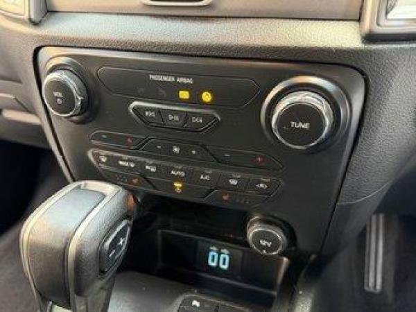 Ford Ranger 2.0 EcoBlue Limited Pickup Double Cab 4dr Diesel Auto 4WD Euro 6 (s/s) (170 ps)